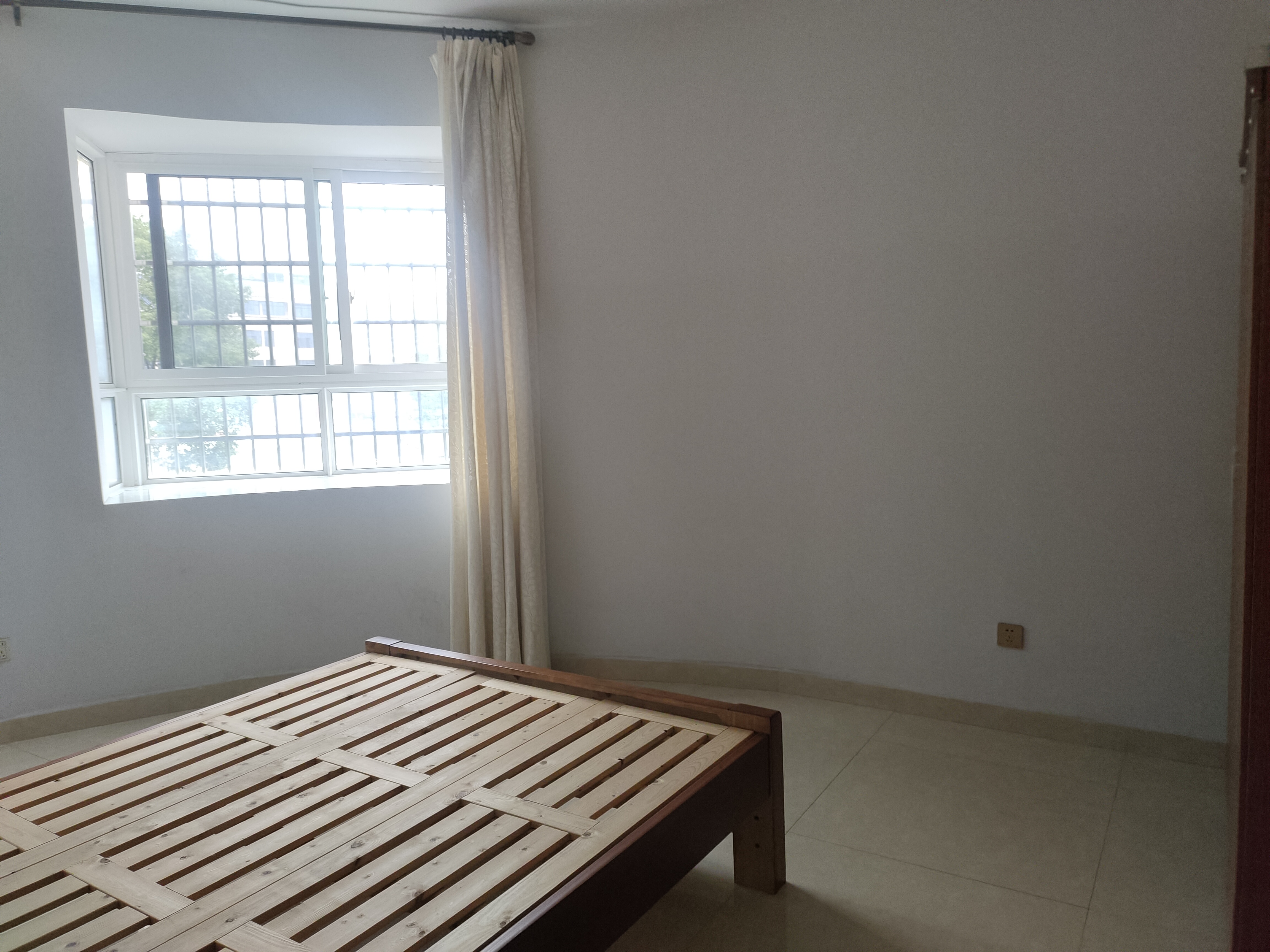 星沙名苑 2室2厅1卫 1400.0元/月 星沙名苑 2室2厅1卫 1400.0元/月室内图