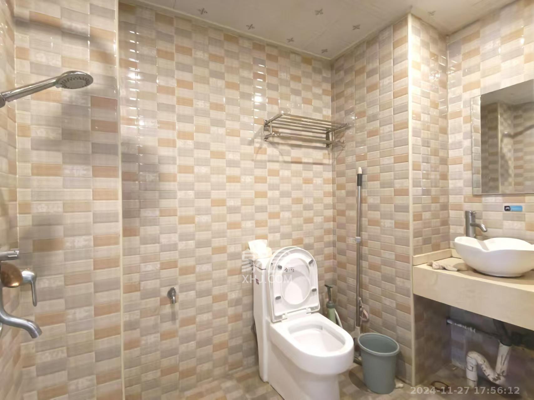 乾城(兴旺乾城)  1室1厅1卫    1400.0元/月 乾城(兴旺乾城)  1室1厅1卫    1400.0元/月室内图