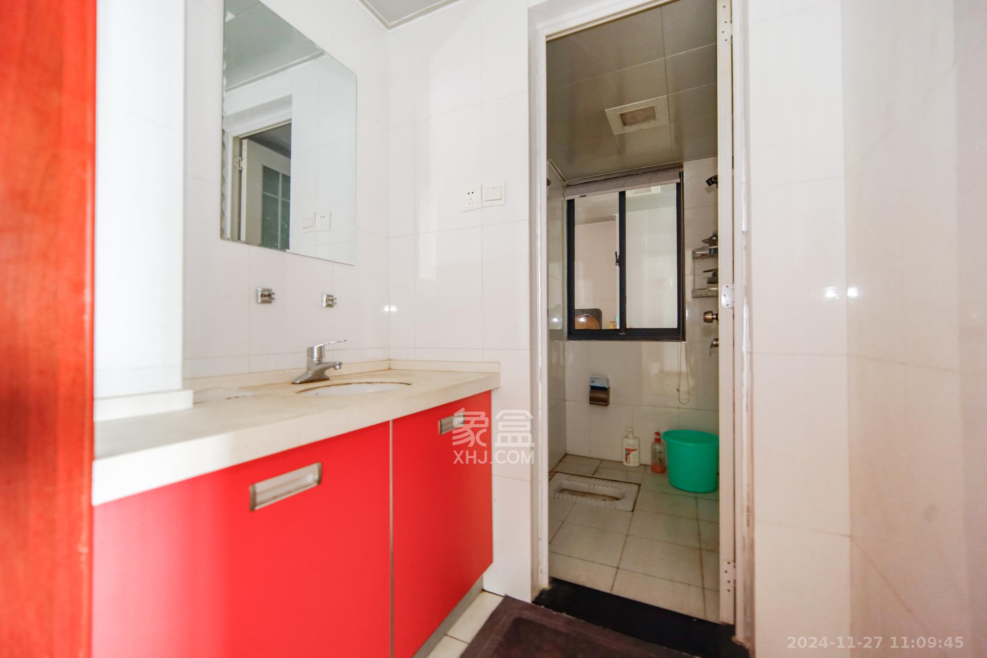 亚商国际 1室1厅1卫 1800.0元/月 亚商国际 1室1厅1卫 1800.0元/月室内图