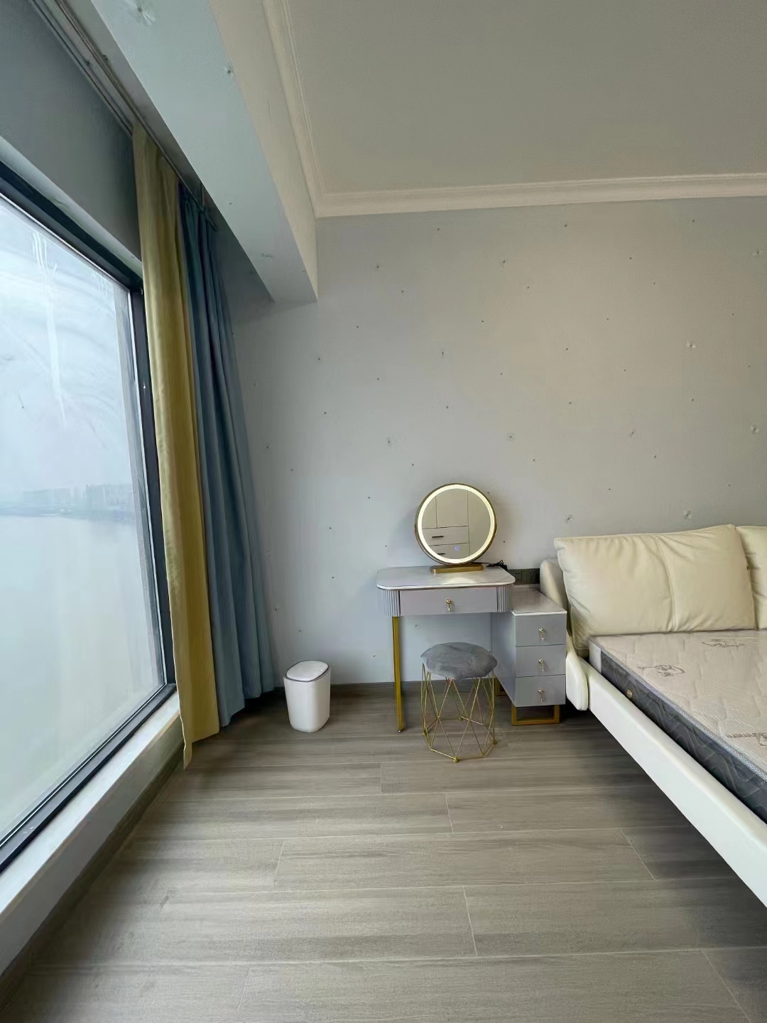 江岸公馆 1室1厅2卫 2000.0元/月 江岸公馆 1室1厅2卫 2000.0元/月室内图