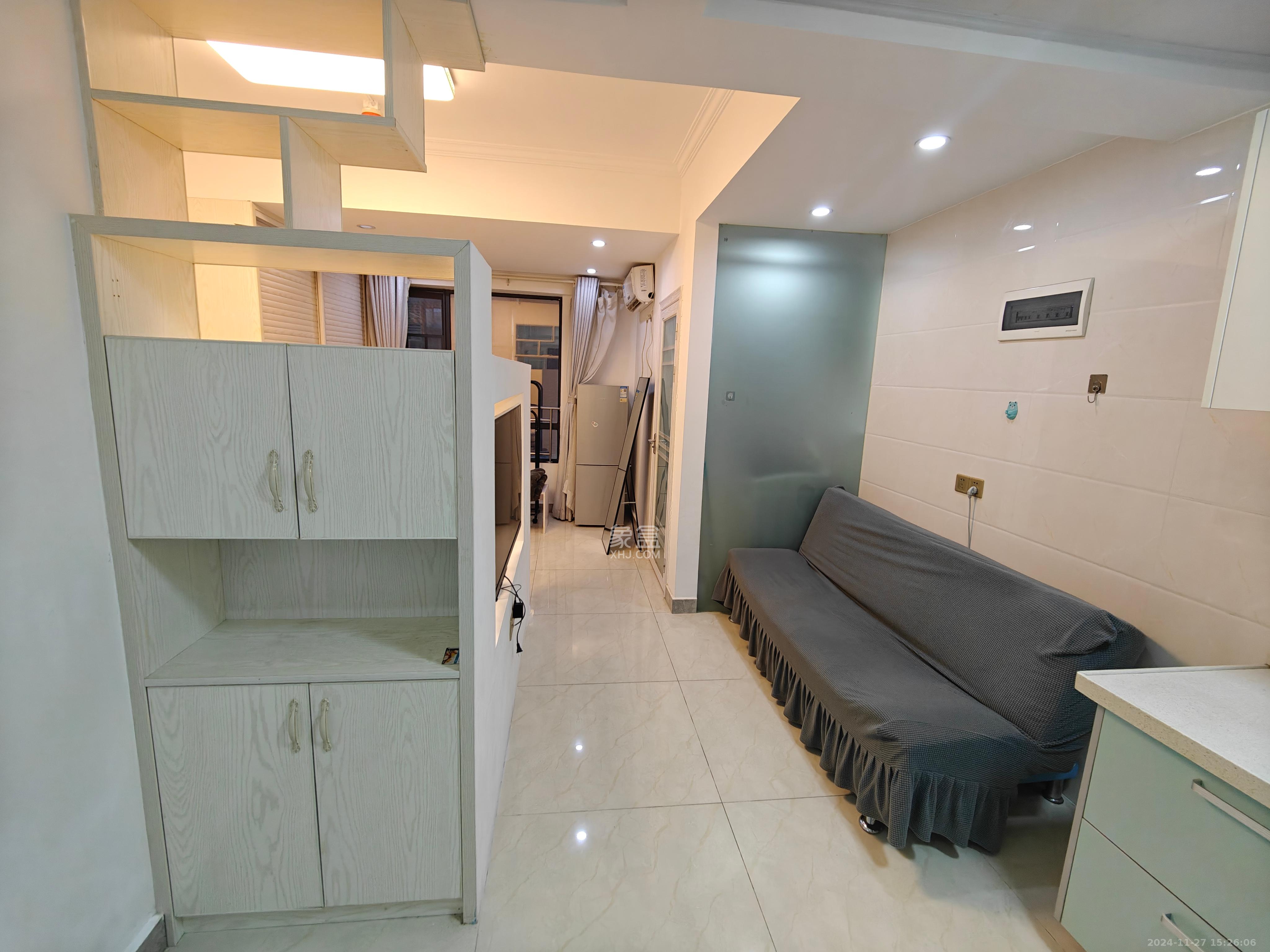 钰龙天下二期(钰龙佳园) 1室1厅1卫 1350.0元/月 钰龙天下二期(钰龙佳园) 1室1厅1卫 1350.0元/月室内图