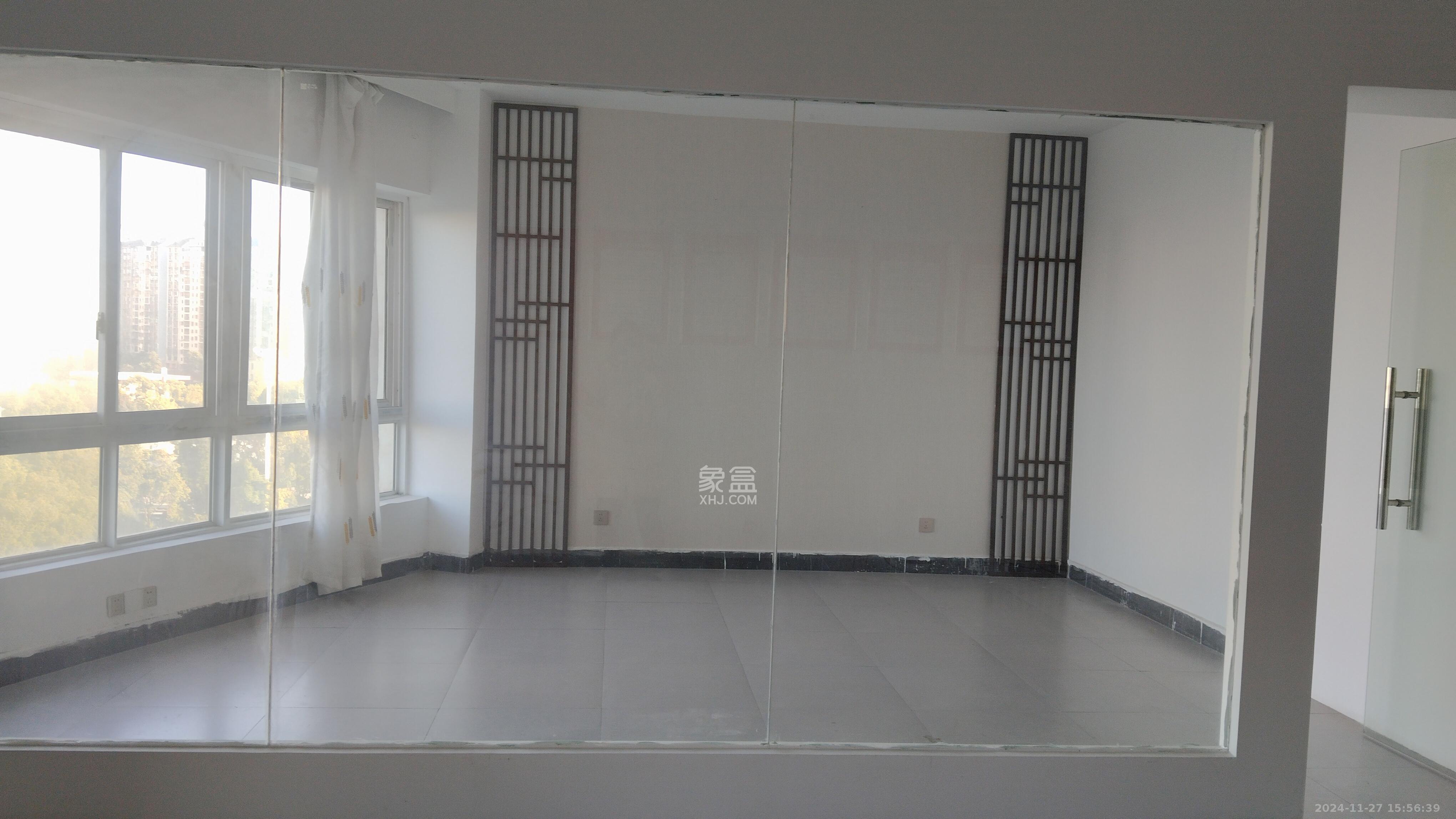 楚天家园  1室1厅1卫    1500.0元/月 楚天家园  1室1厅1卫    1500.0元/月室内图