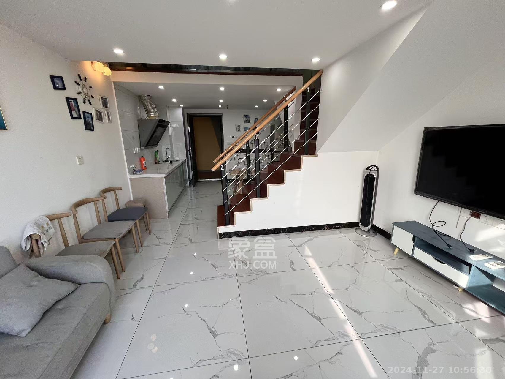 芙蓉万国城MOMA(卓越汇富苑) 1室1厅1卫 1800.0元/月 芙蓉万国城MOMA(卓越汇富苑) 1室1厅1卫 1800.0元/月室内图