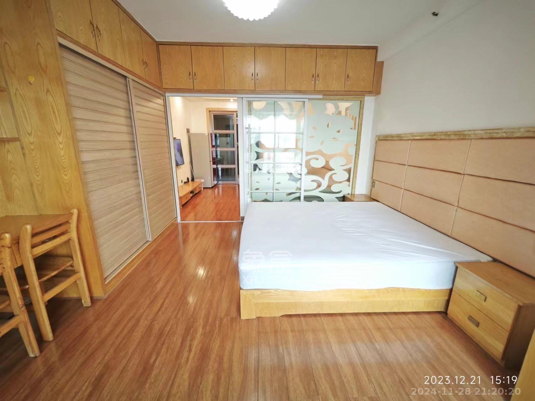 剑桥名门 1室1厅1卫 1800.0元/月 剑桥名门 1室1厅1卫 1800.0元/月室内图