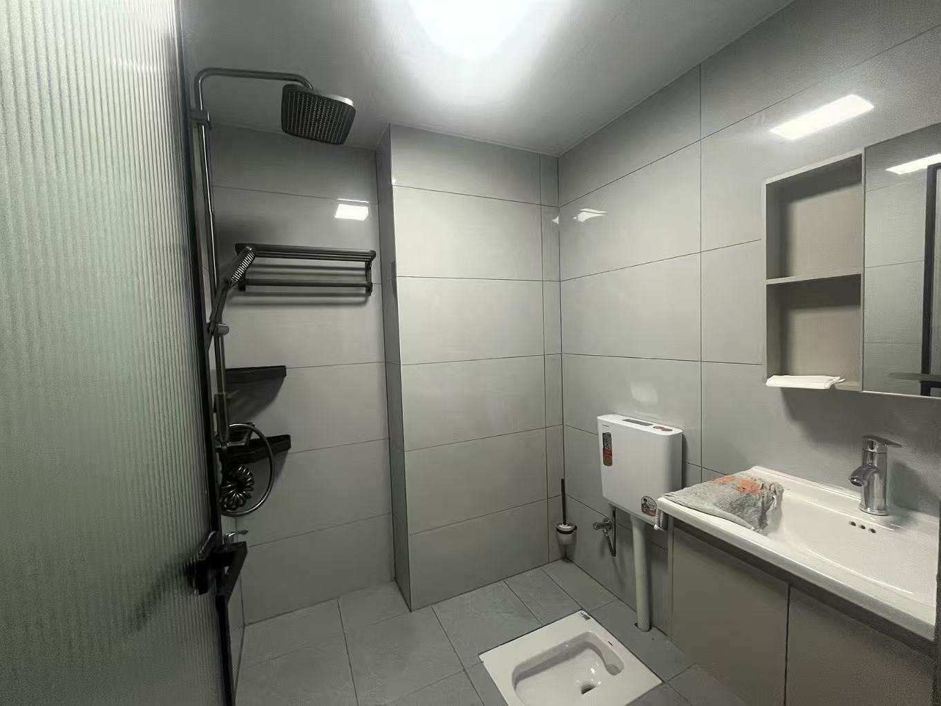 宝基广场 1室1厅1卫 1380.00元/月 宝基广场 1室1厅1卫 1380.00元/月户型图