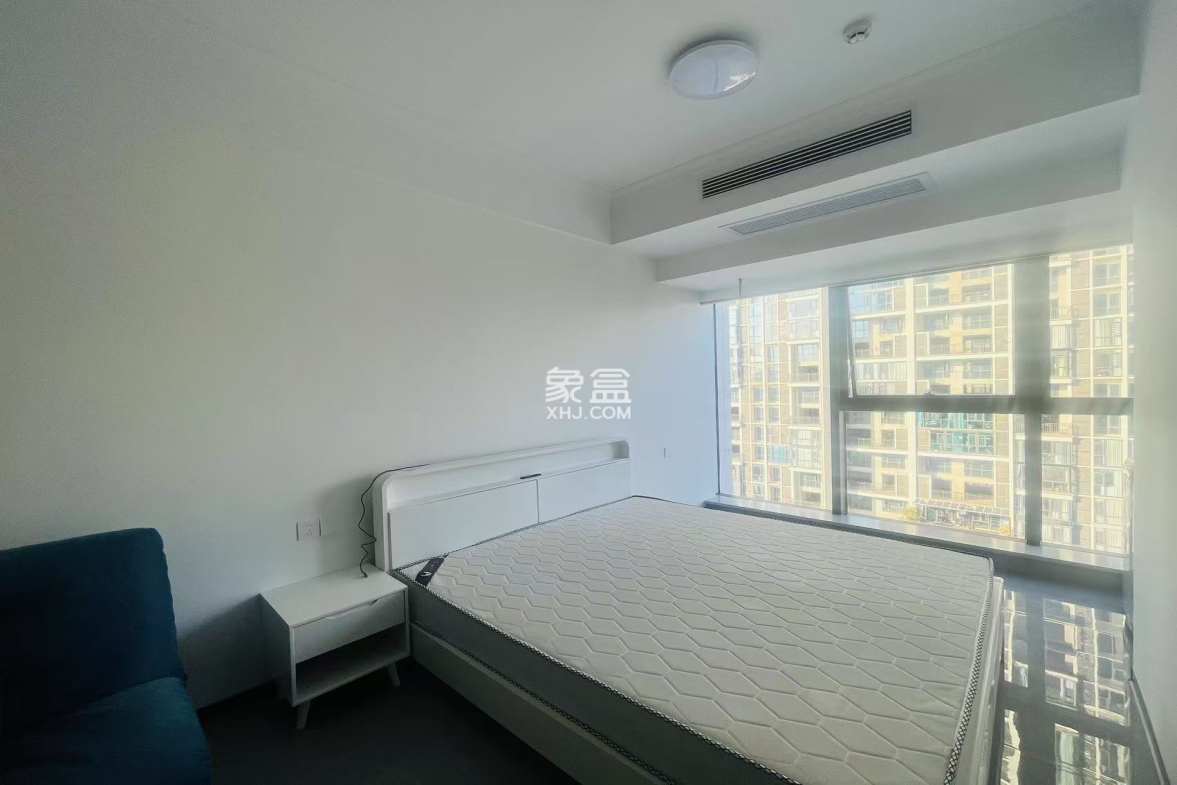 宝基广场  1室1厅1卫    1380.0元/月 宝基广场  1室1厅1卫    1380.0元/月室内图