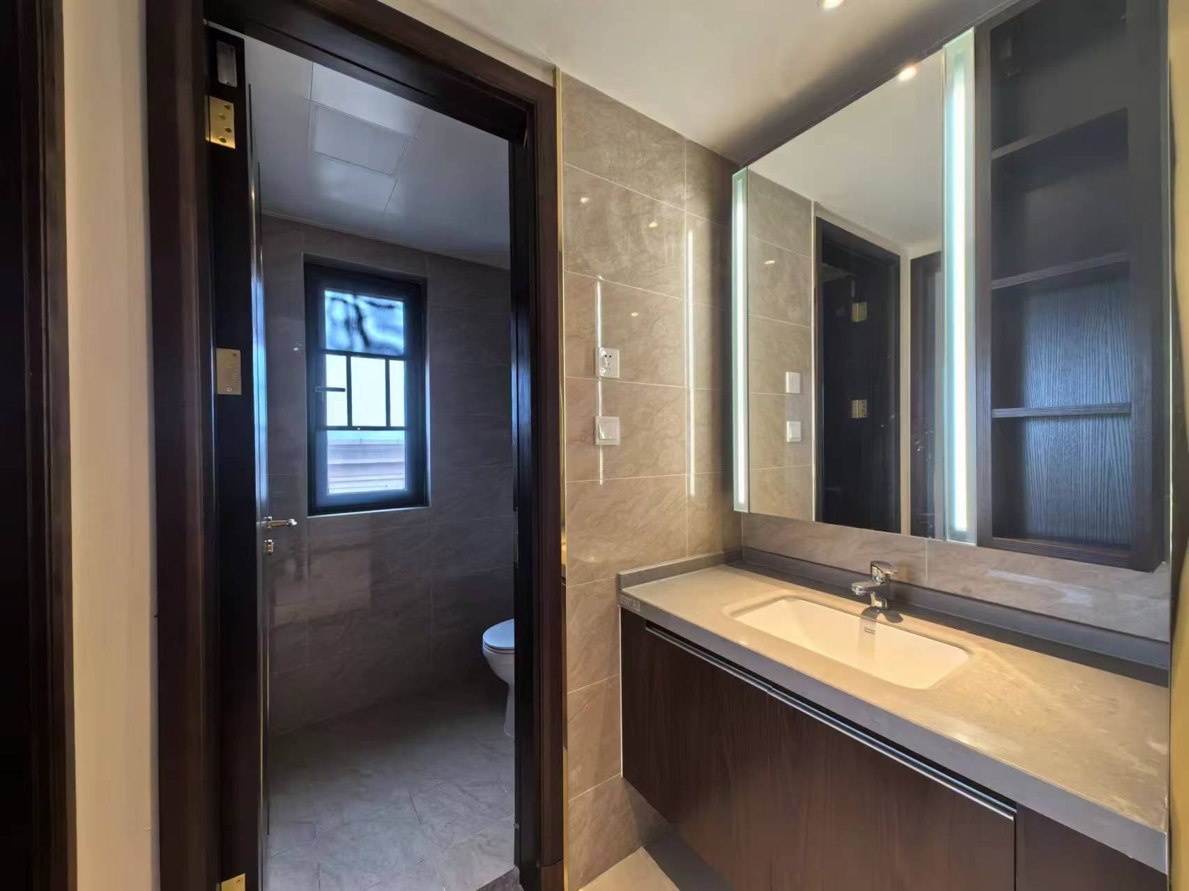 株洲恒大悦珑台 3室2厅2卫 1800.0元/月 株洲恒大悦珑台 3室2厅2卫 1800.0元/月室内图