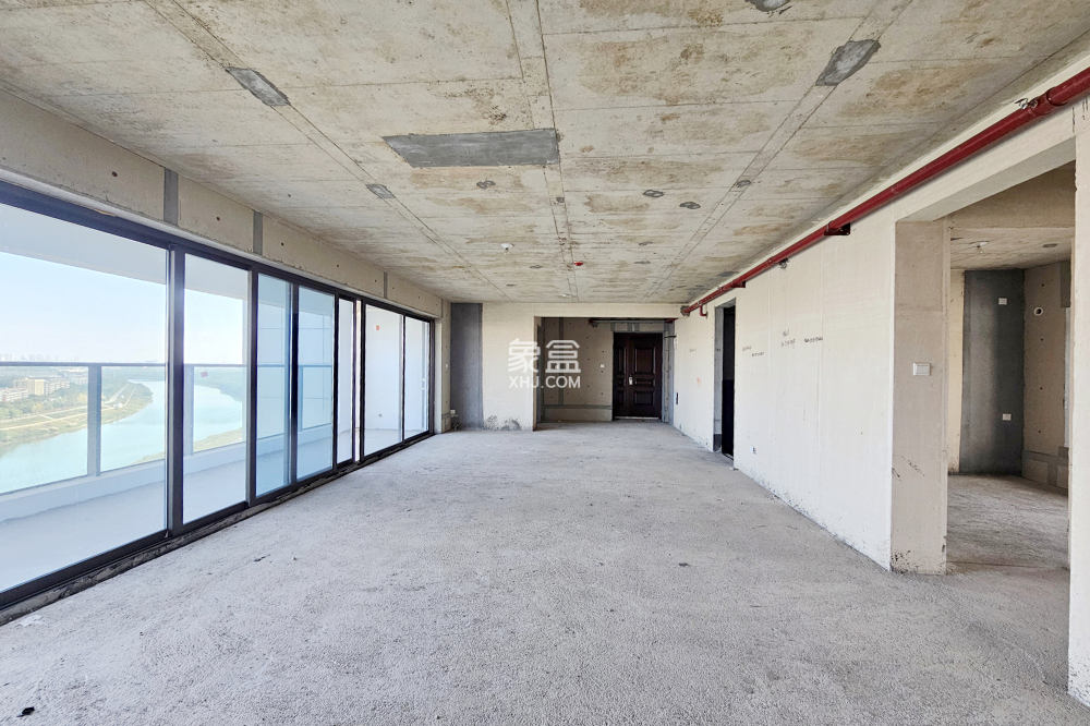 阳光城尚东湾悦江府  4室2厅2卫    132.0万