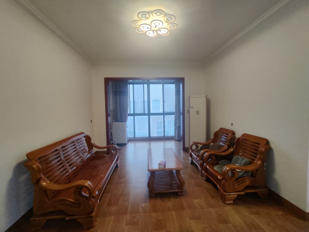 武广国际学苑 3室2厅1卫 2100.0元/月 武广国际学苑 3室2厅1卫 2100.0元/月户型图