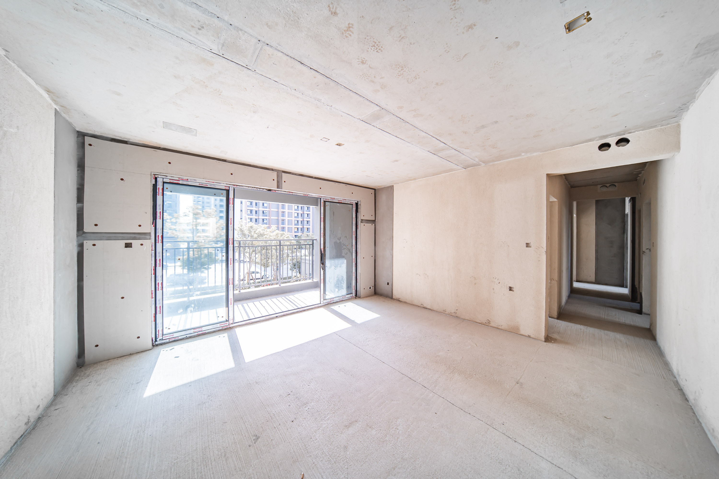 城发恒伟洋湖映2009 4室2厅3卫 179.0万 城发恒伟洋湖映2009 4室2厅3卫 179.0万客厅