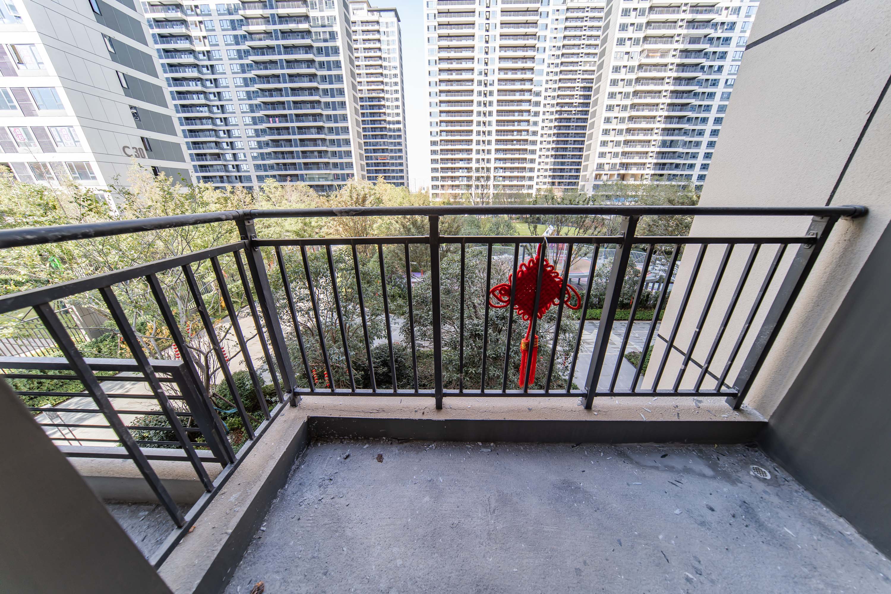 城发恒伟洋湖映2009 4室2厅3卫 179.0万 城发恒伟洋湖映2009 4室2厅3卫 179.0万阳台