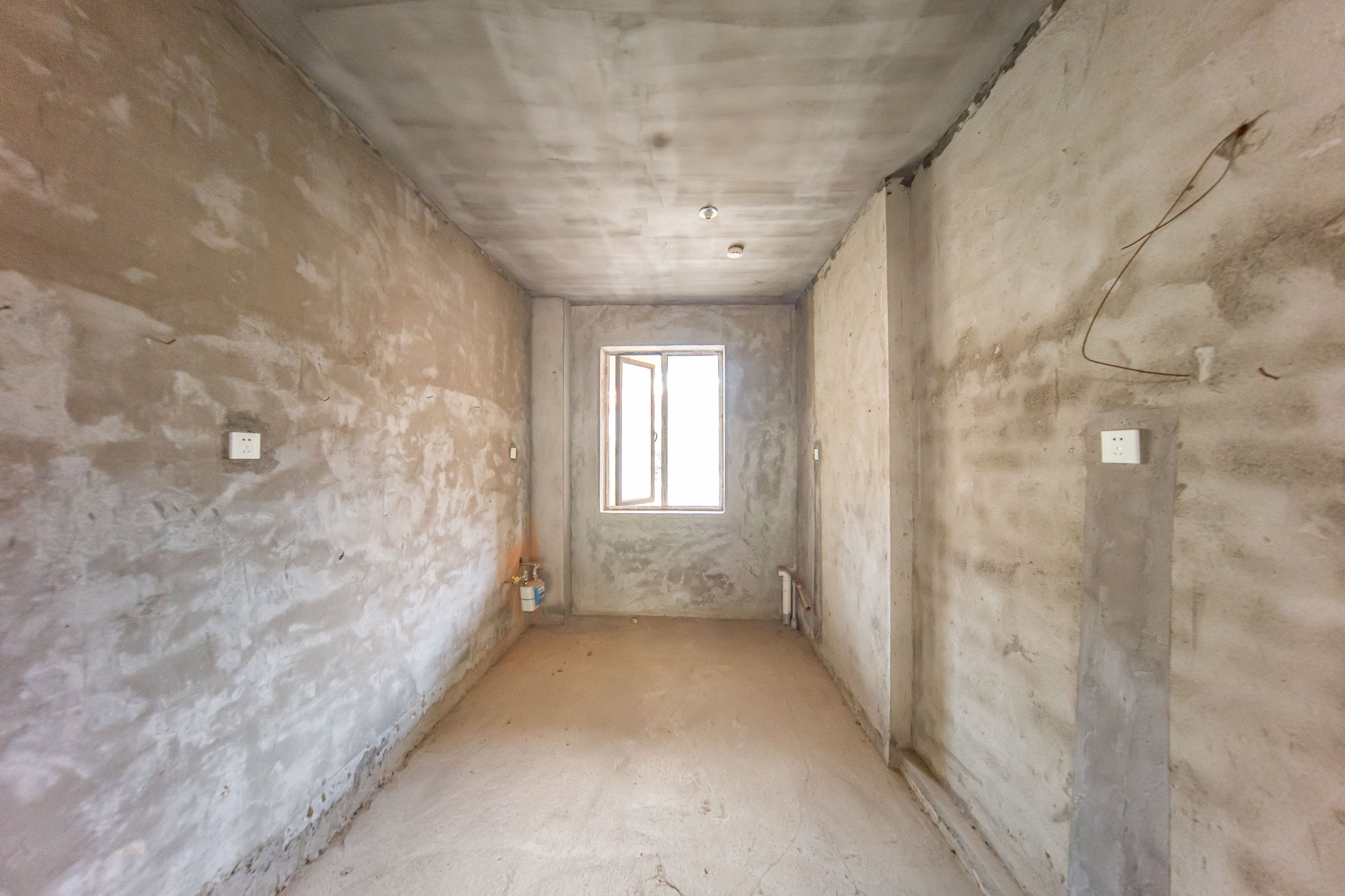 卓越麓山别墅(麓山峰境产权麓山花苑) 6室3厅3卫 468.0万 卓越麓山别墅(麓山峰境产权麓山花苑) 6室3厅3卫 468.0万厨房