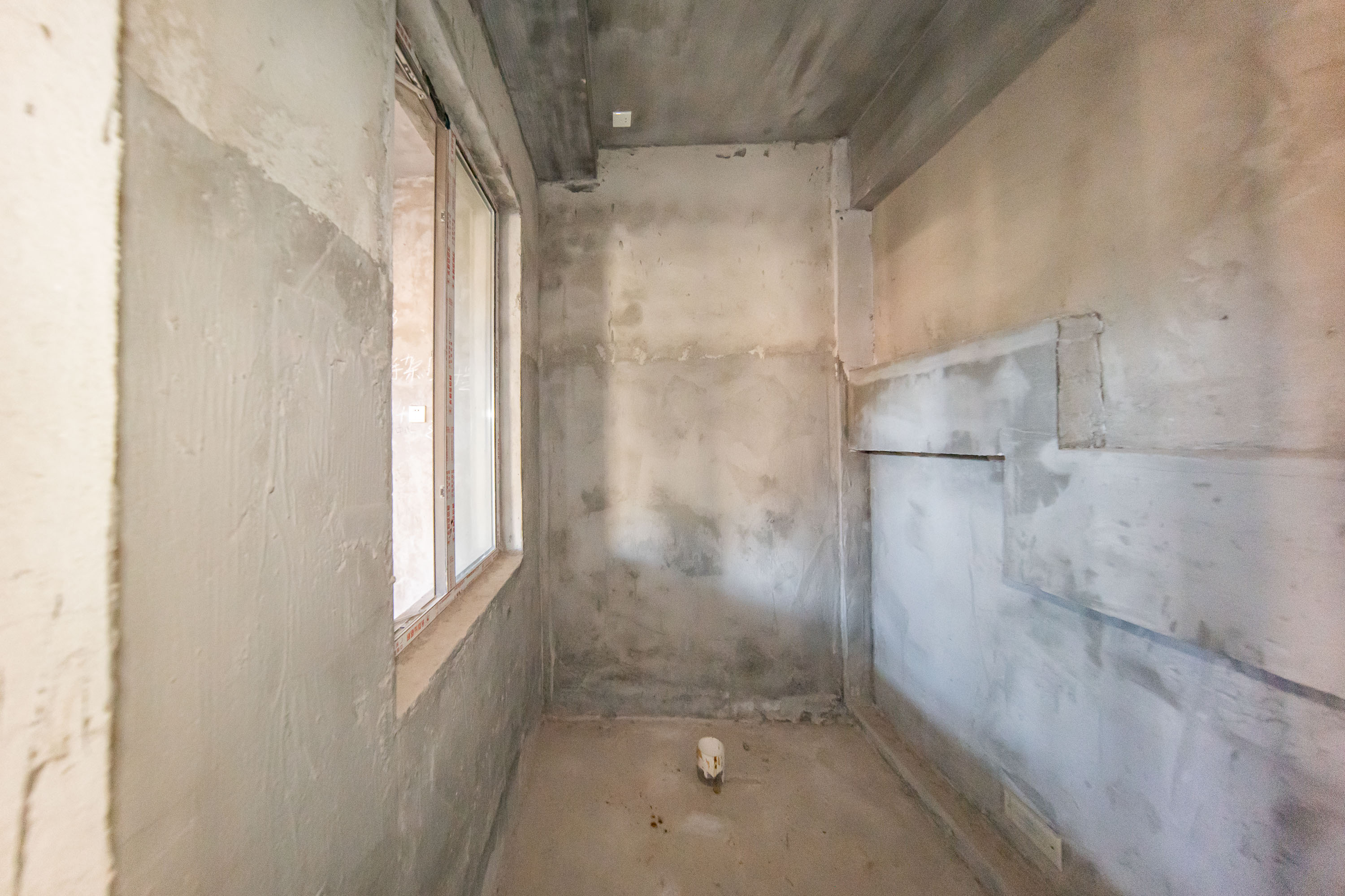 卓越麓山别墅(麓山峰境产权麓山花苑) 6室3厅3卫 468.0万 卓越麓山别墅(麓山峰境产权麓山花苑) 6室3厅3卫 468.0万卫生间