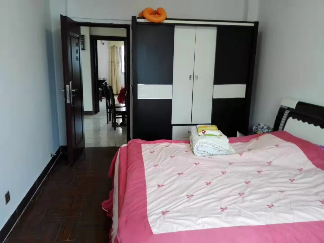 南玻公寓 1室0厅0卫 106.0万 南玻公寓 1室0厅0卫 106.0万室内图