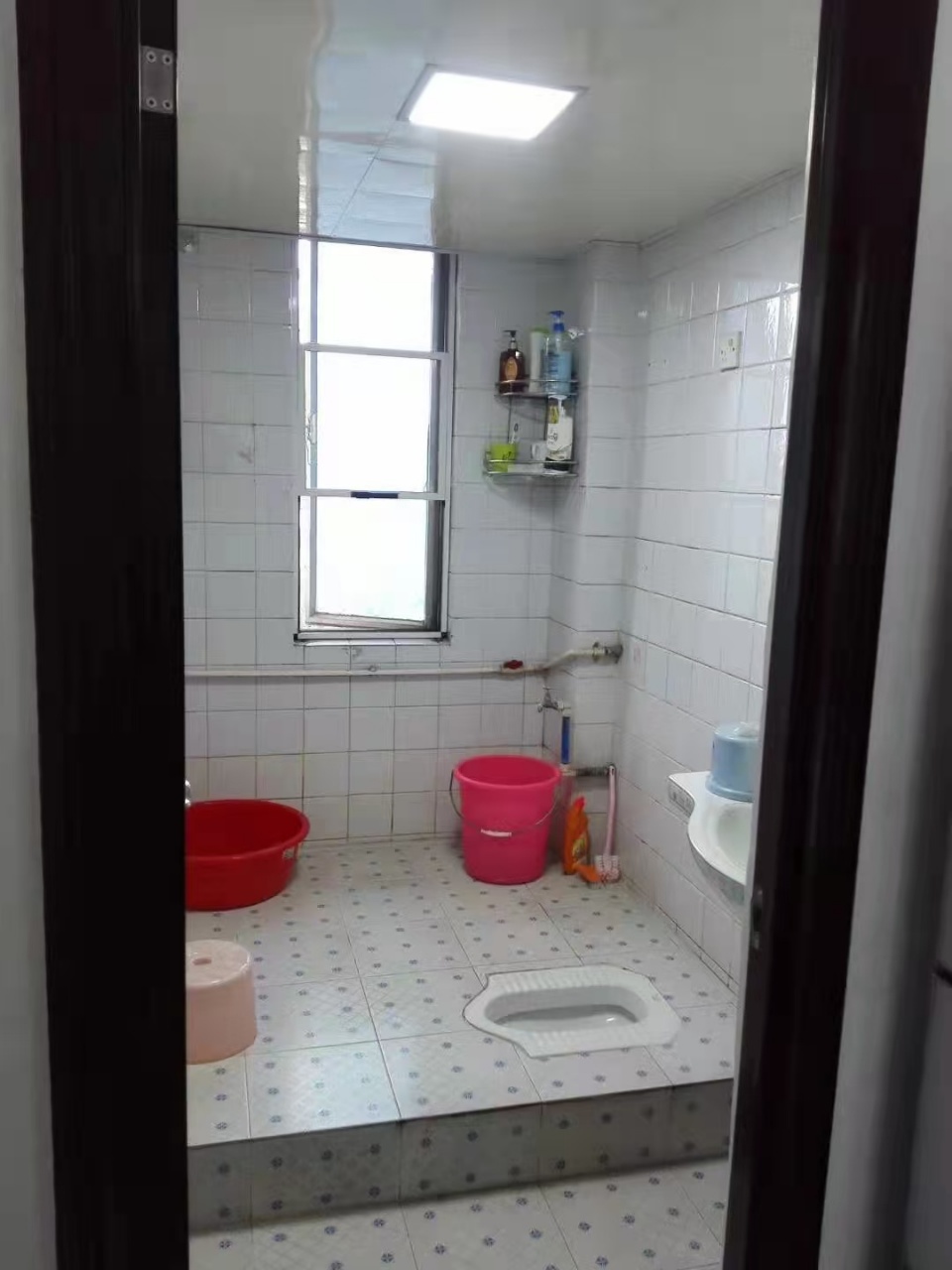 南玻公寓 1室0厅0卫 106.0万 南玻公寓 1室0厅0卫 106.0万室内图