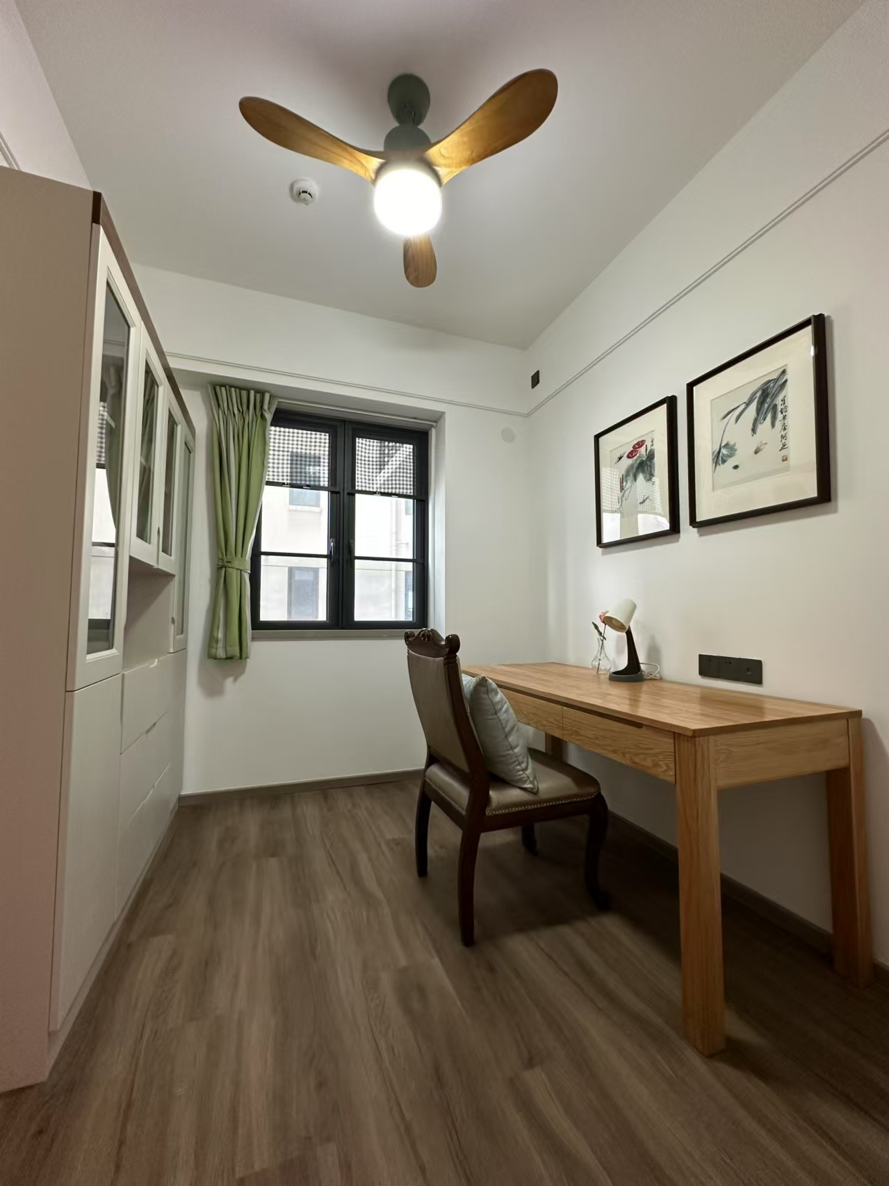 华润中心三期  1室0厅0卫    406.0万 华润中心三期  1室0厅0卫    406.0万室内图