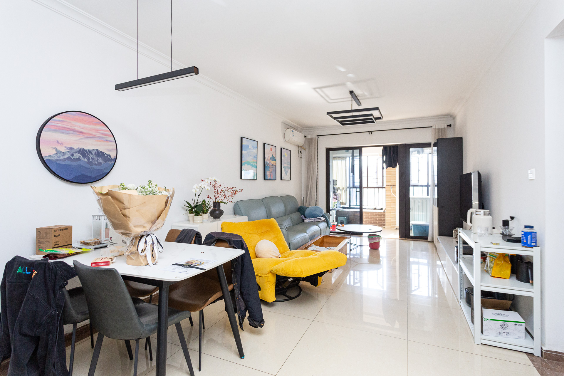 时代倾城一期  2室2厅1卫    65.0万客厅