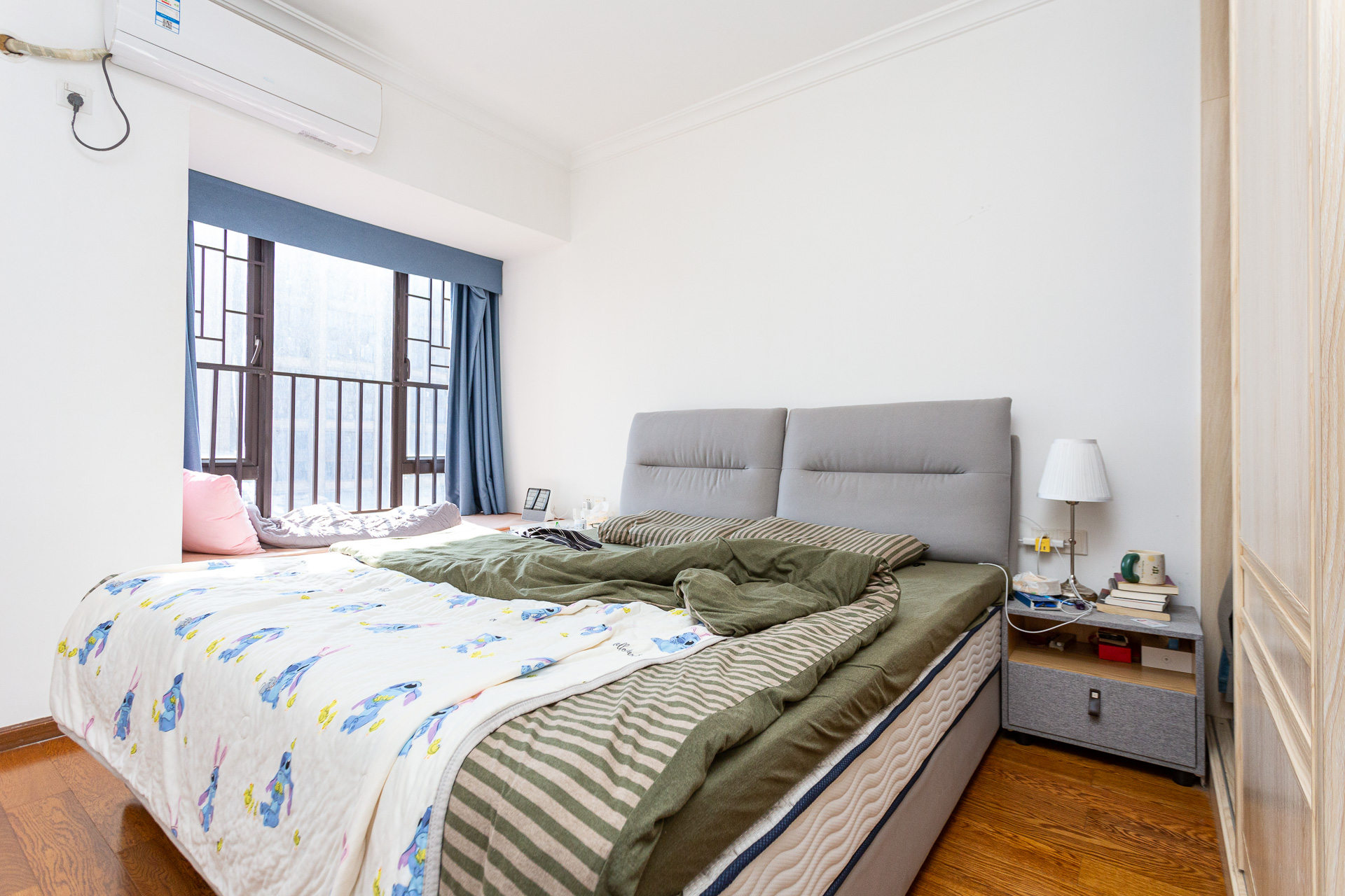 时代倾城一期  2室2厅1卫    65.0万卧室