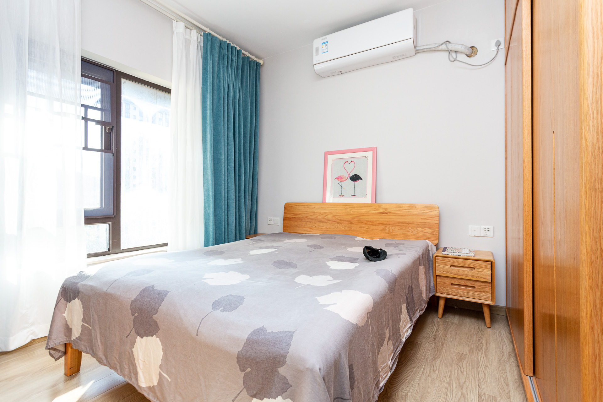 时代倾城五期  2室2厅1卫    88.0万 时代倾城五期  2室2厅1卫    88.0万卧室