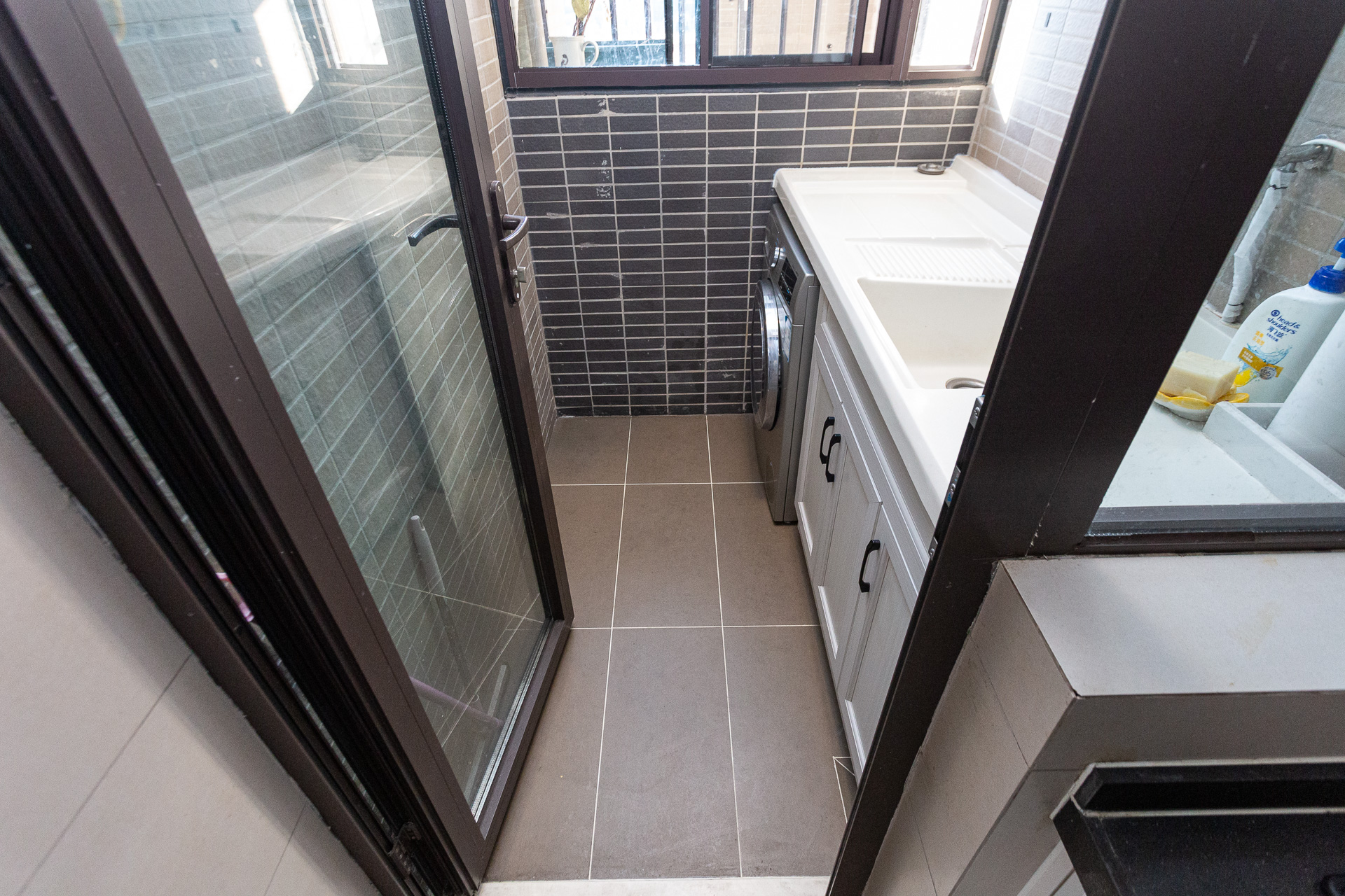 时代倾城五期  2室2厅1卫    88.0万 时代倾城五期  2室2厅1卫    88.0万阳台