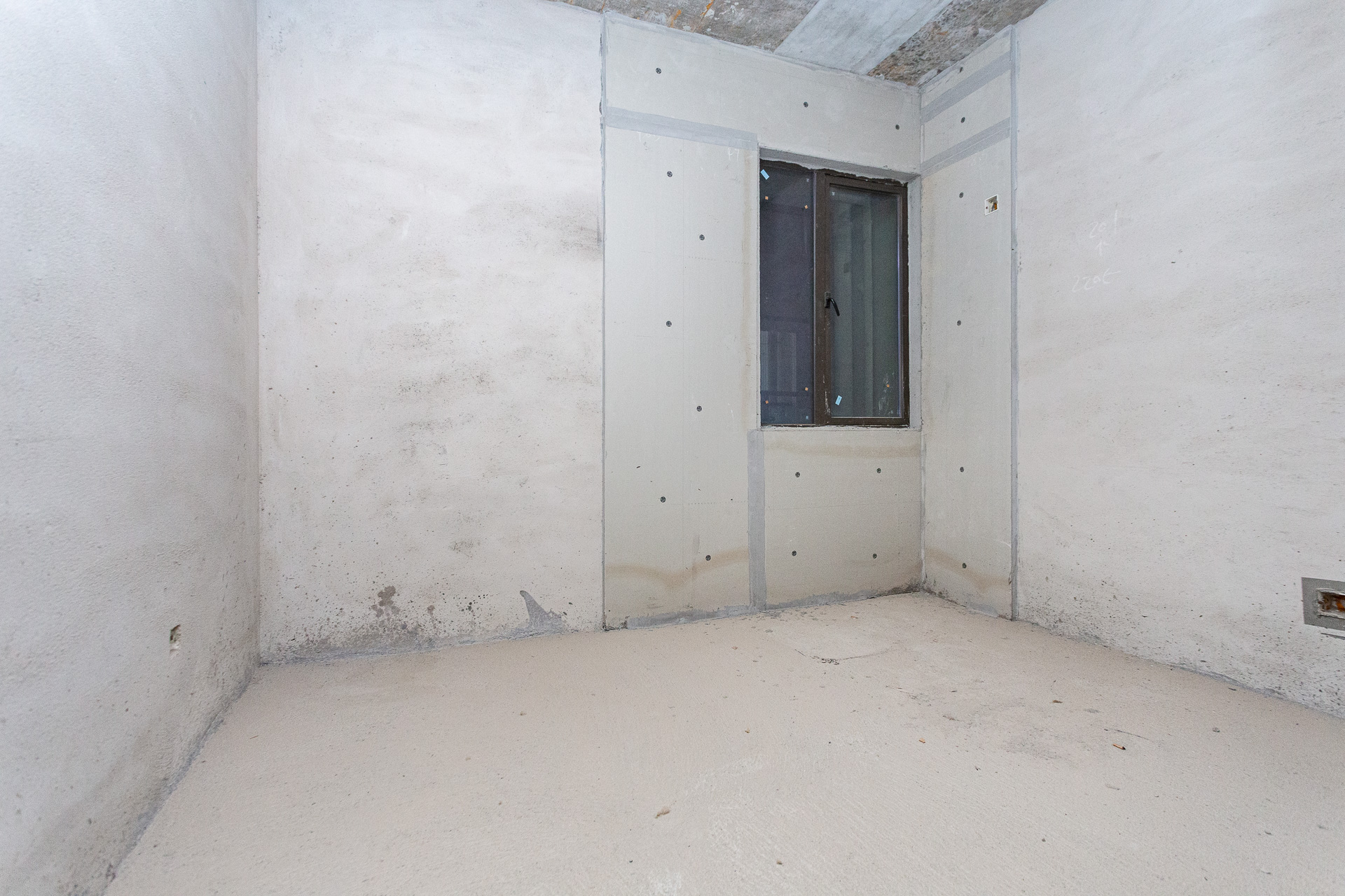 润和湘江天地C区  4室2厅2卫    188.0万卧室