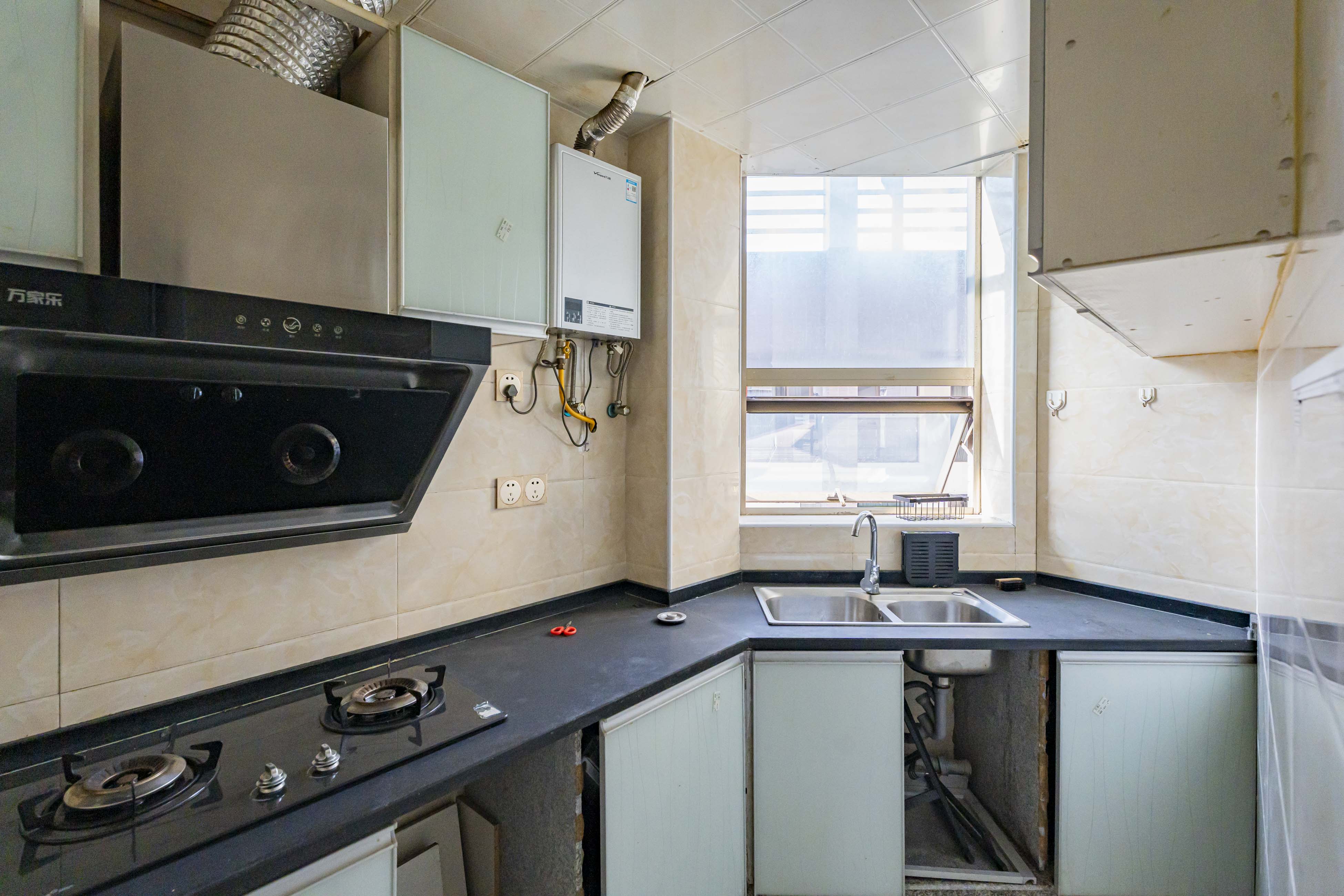 大地金墅 1室0厅0卫 39.0万 大地金墅 1室0厅0卫 39.0万厨房