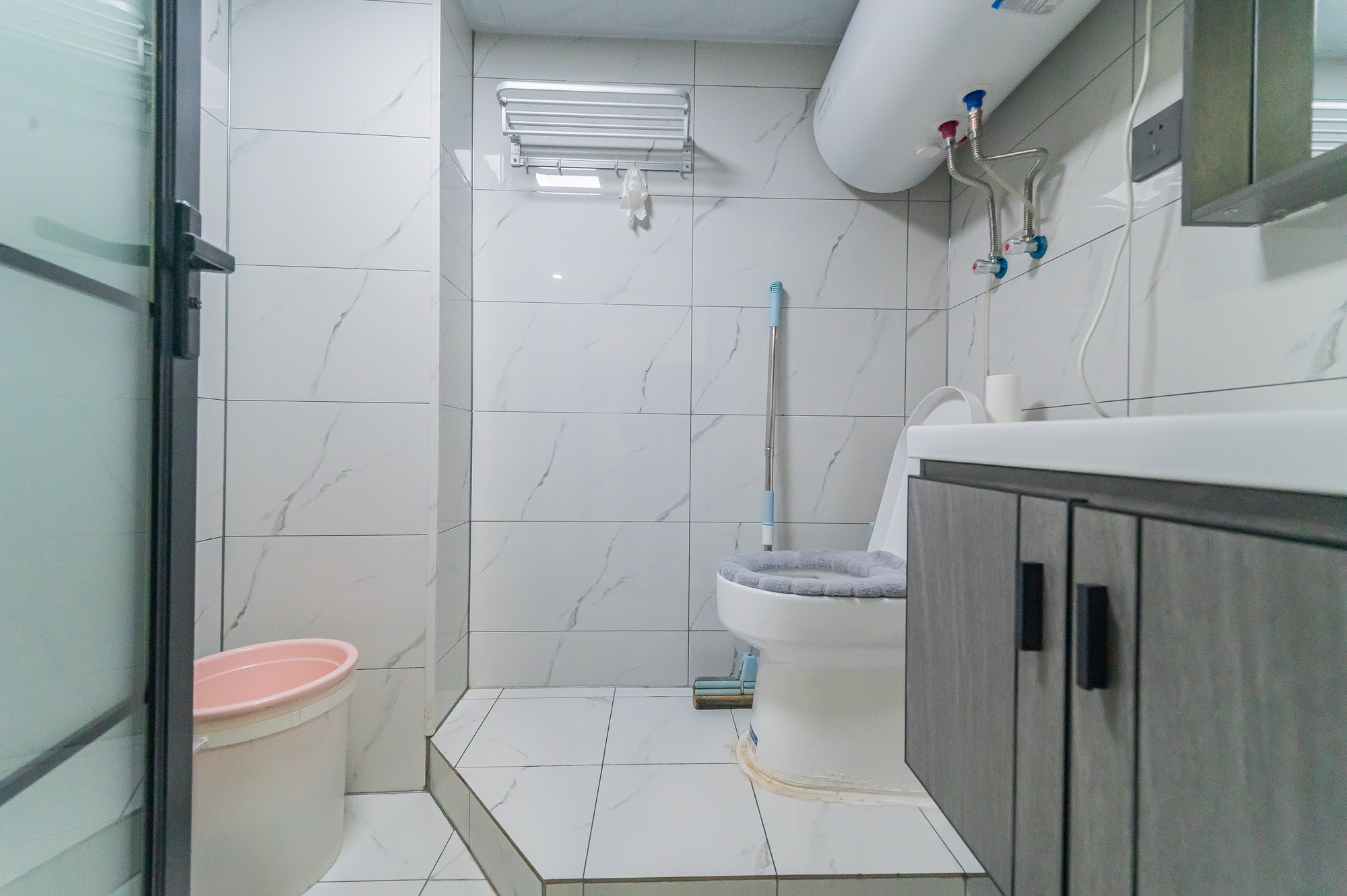 海伦春天  1室1厅1卫    31.8万 海伦春天  1室1厅1卫    31.8万卫生间