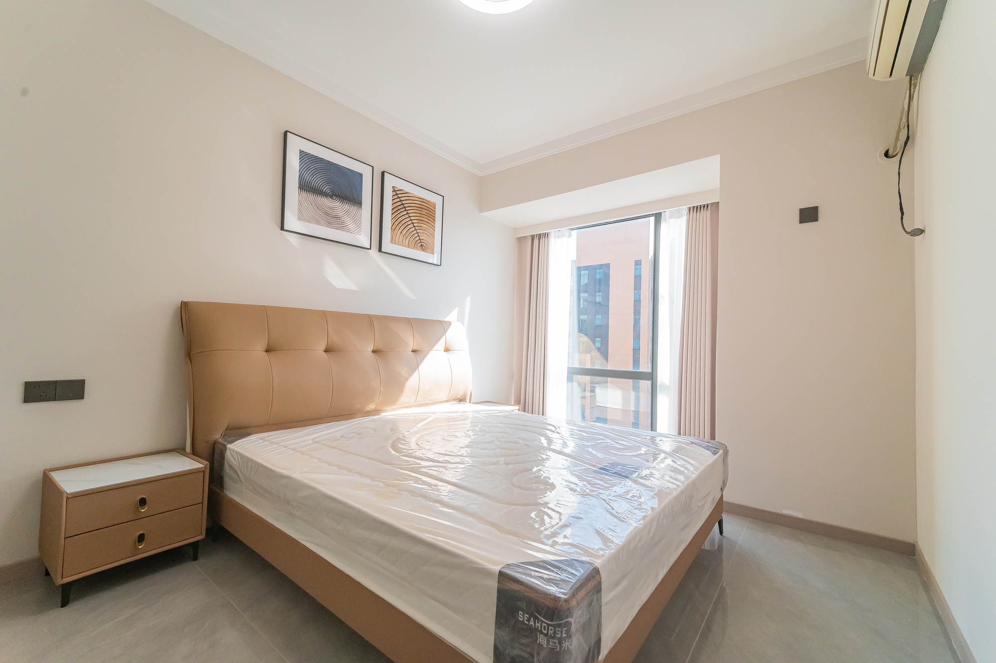 海伦春天 3室2厅2卫 89.18万 海伦春天 3室2厅2卫 89.18万卧室