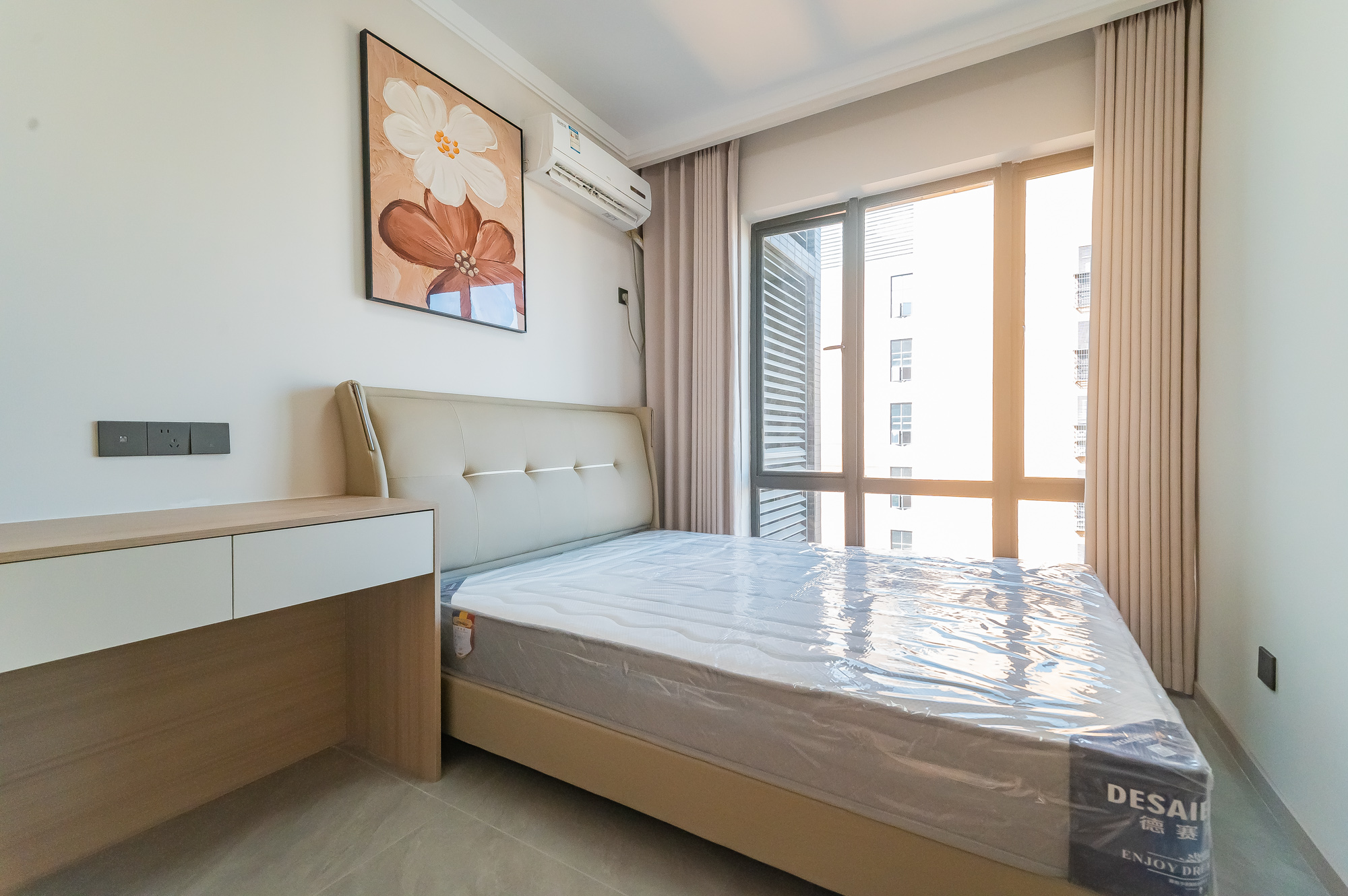 海伦春天 3室2厅2卫 89.18万 海伦春天 3室2厅2卫 89.18万卧室