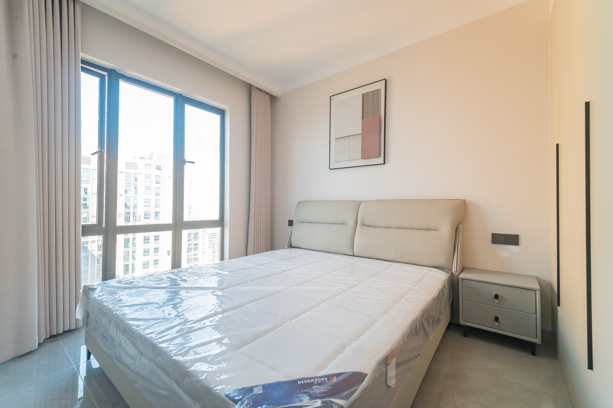 海伦春天 3室2厅2卫 89.18万 海伦春天 3室2厅2卫 89.18万卧室