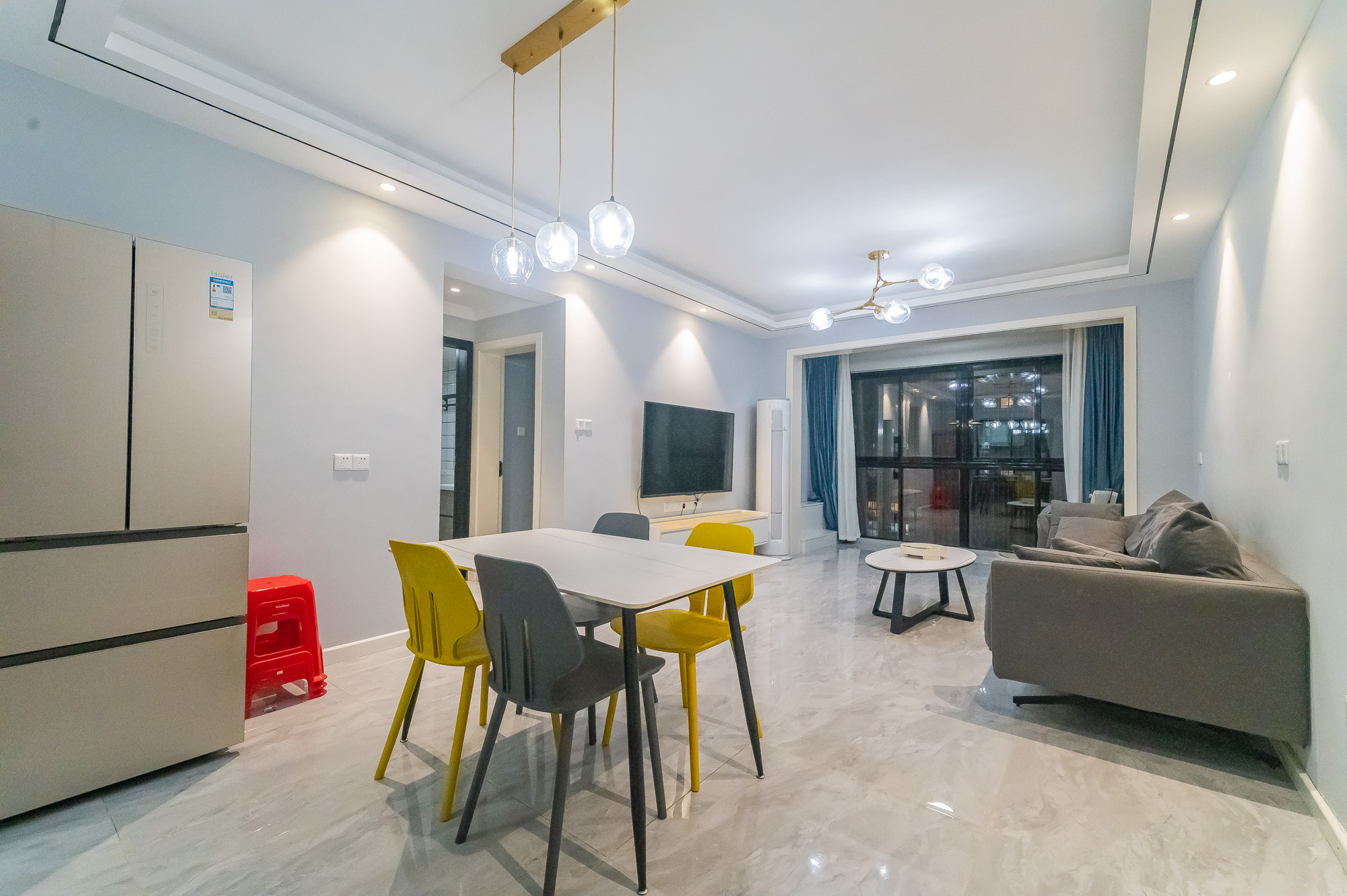 松雅湖壹号 3室2厅1卫 85.0万 松雅湖壹号 3室2厅1卫 85.0万客厅