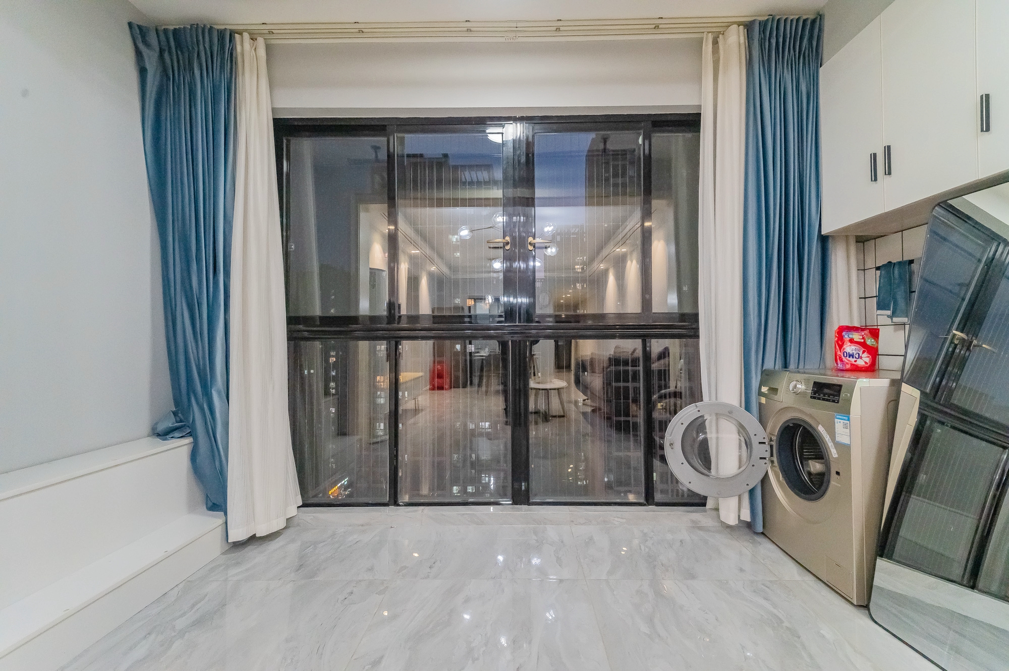 松雅湖壹号 3室2厅1卫 85.0万 松雅湖壹号 3室2厅1卫 85.0万阳台