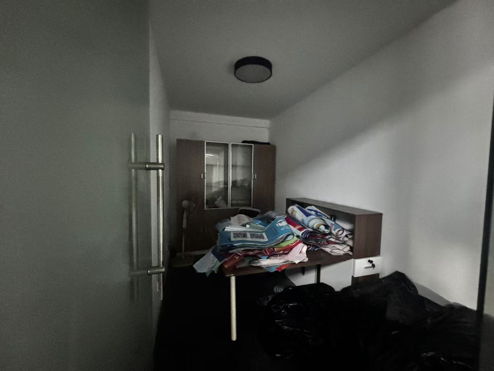 华晨御园 3室2厅2卫 4500.0元/月 华晨御园 3室2厅2卫 4500.0元/月室内图