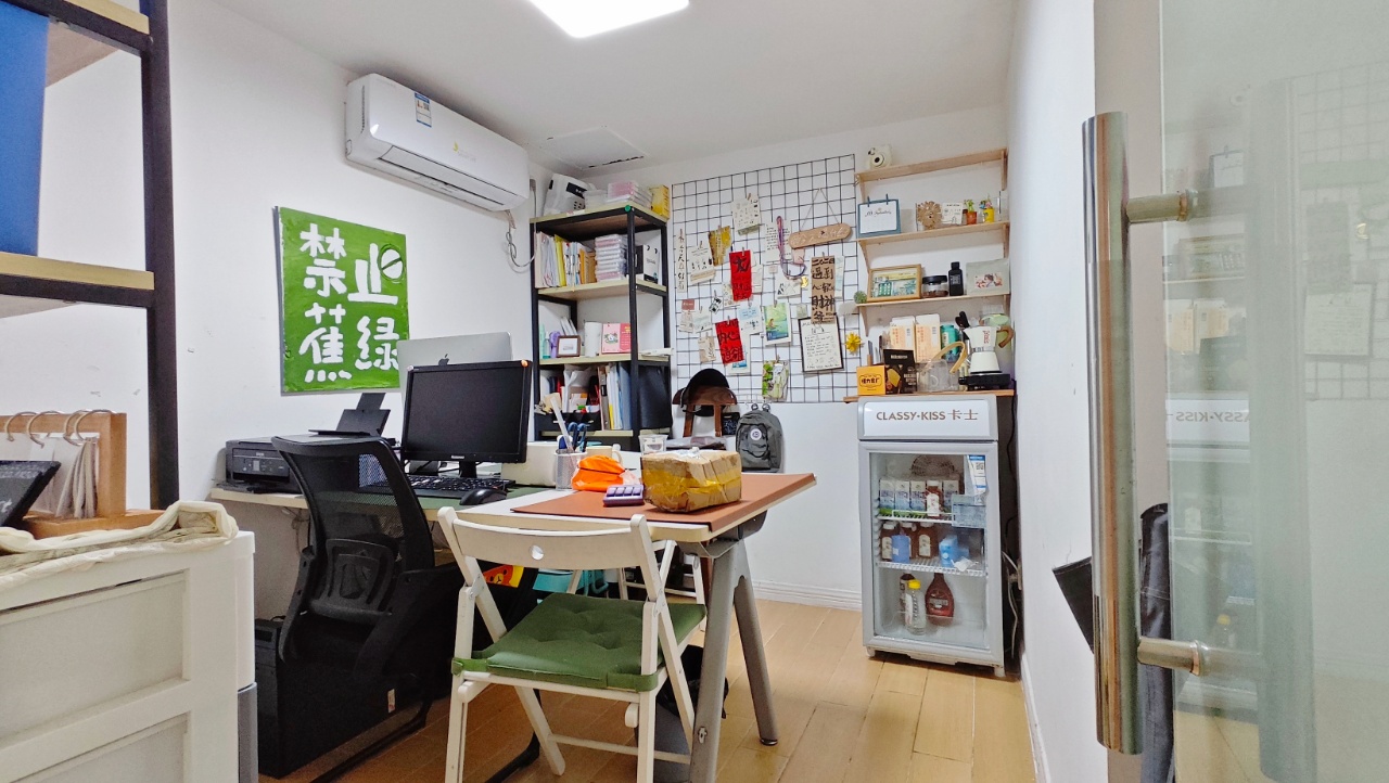 华西苑(海甸岛五东路) 5室2厅2卫 928.0万 华西苑(海甸岛五东路) 5室2厅2卫 928.0万室内图