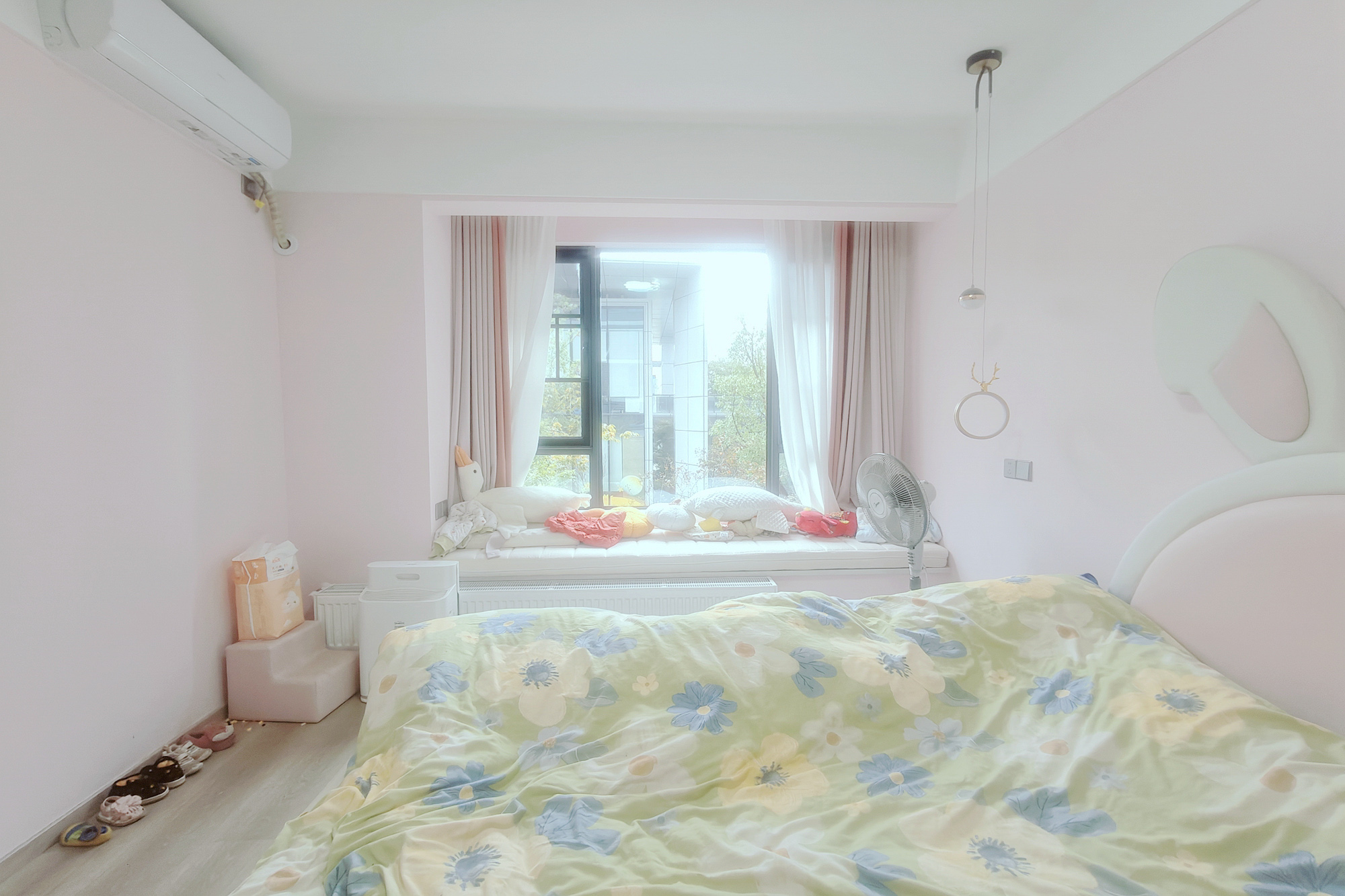 中交凤鸣九章  4室2厅2卫    188.0万 中交凤鸣九章  4室2厅2卫    188.0万卧室