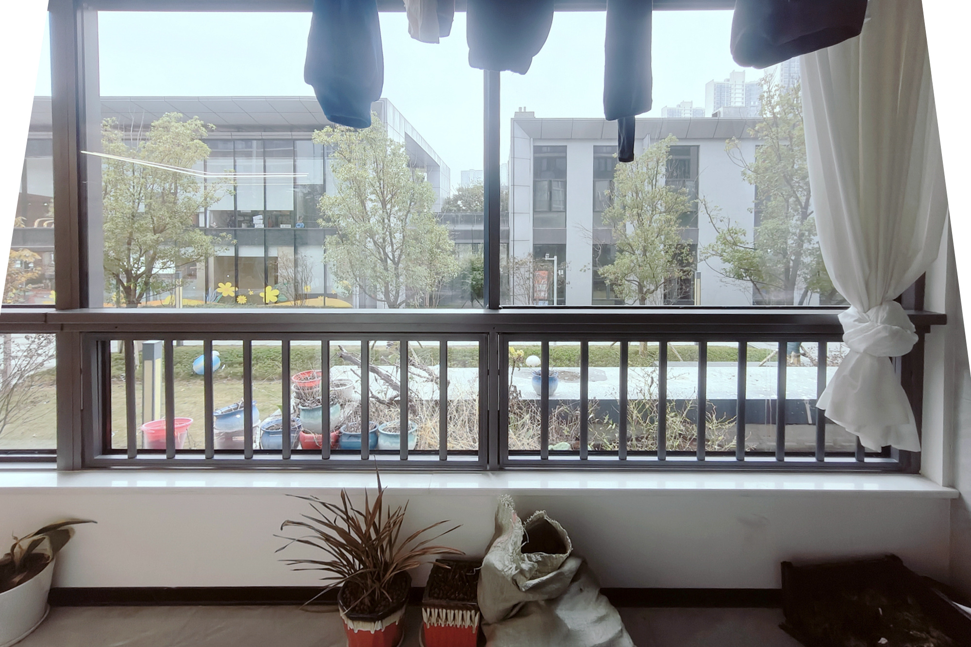 中交凤鸣九章  4室2厅2卫    188.0万 中交凤鸣九章  4室2厅2卫    188.0万阳台