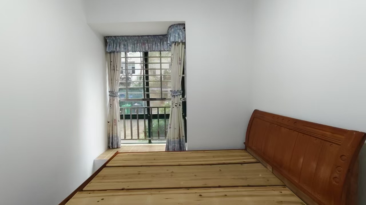 桃花里 2室2厅1卫 35.8万 桃花里 2室2厅1卫 35.8万室内图