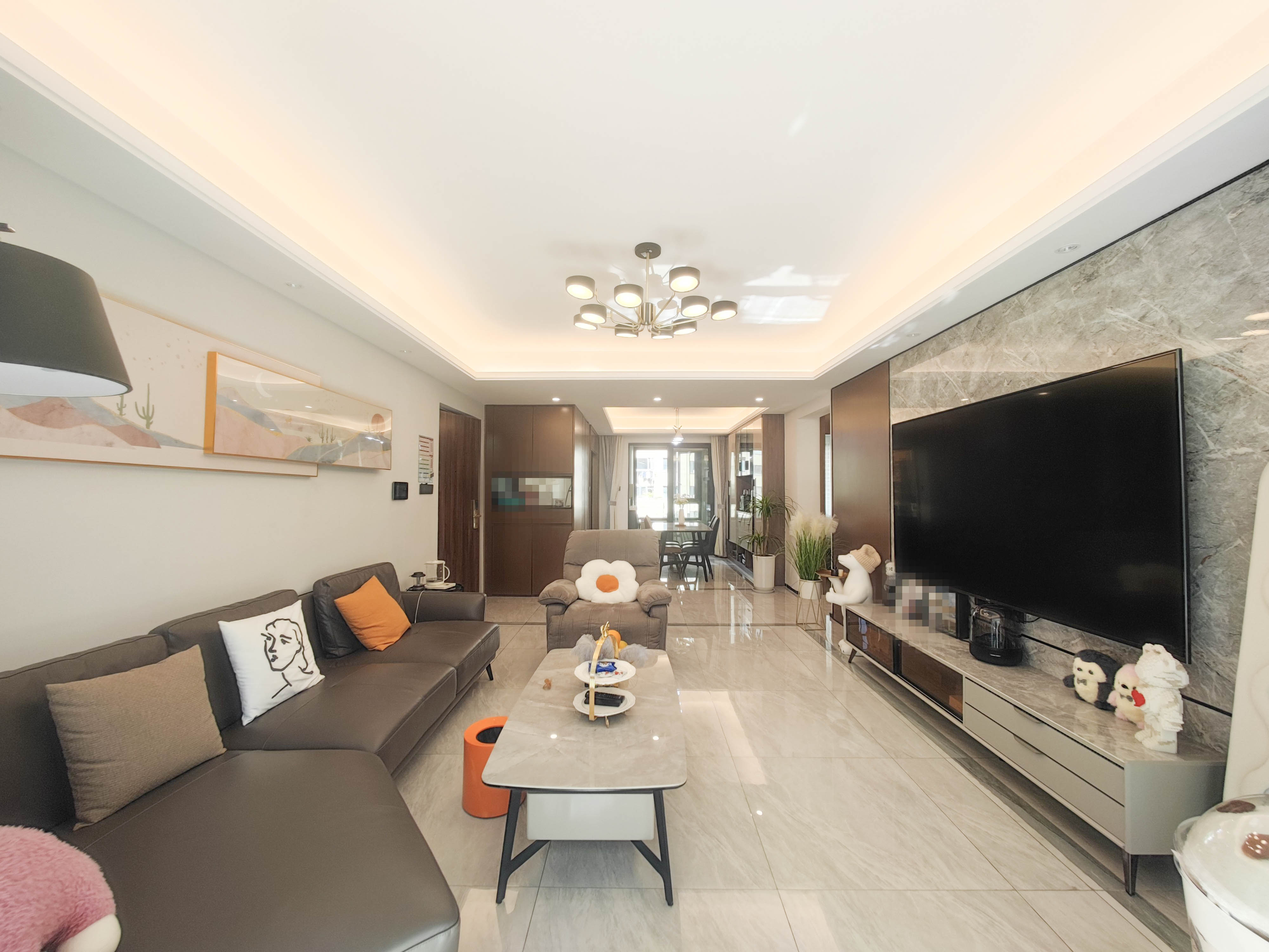 万科魅力之城天阔里  4室2厅2卫    198.0万 万科魅力之城天阔里  4室2厅2卫    198.0万客厅