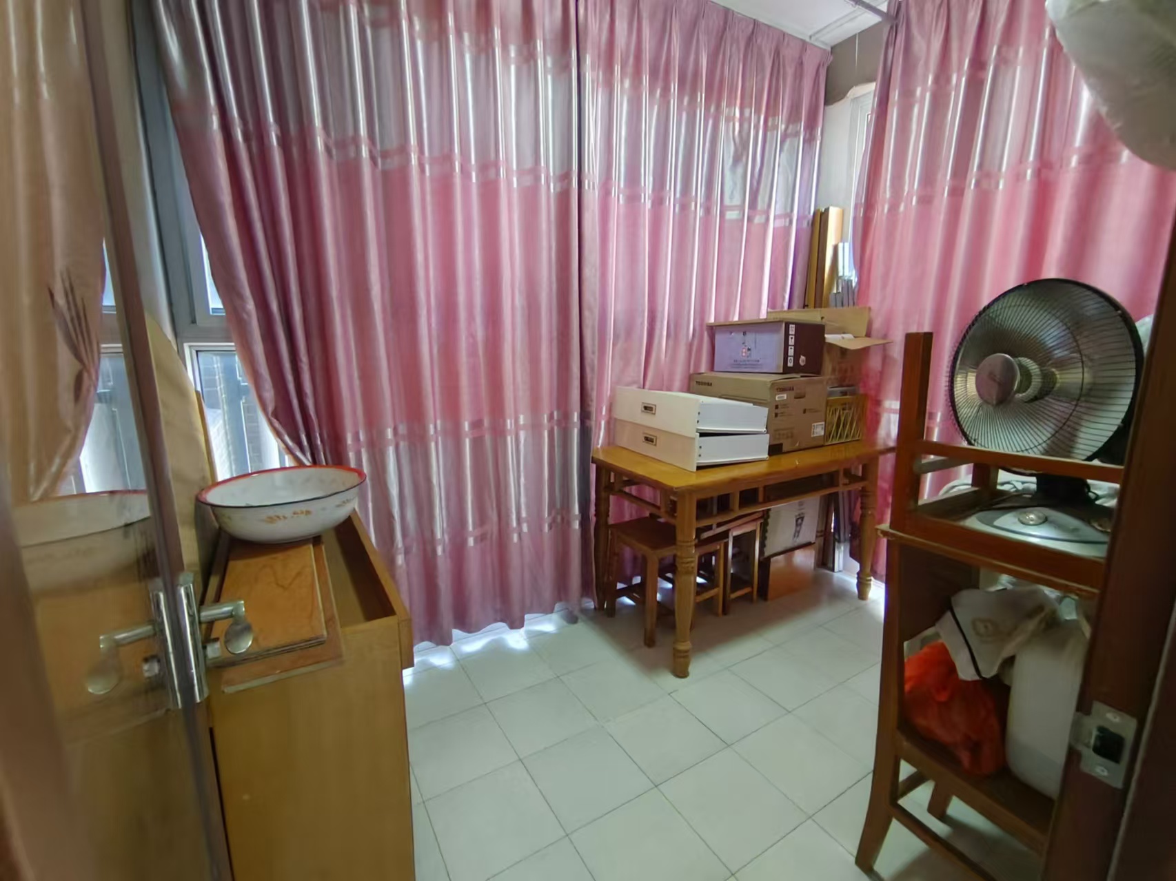 山水文园 3室2厅2卫 2000.0元/月 山水文园 3室2厅2卫 2000.0元/月室内图