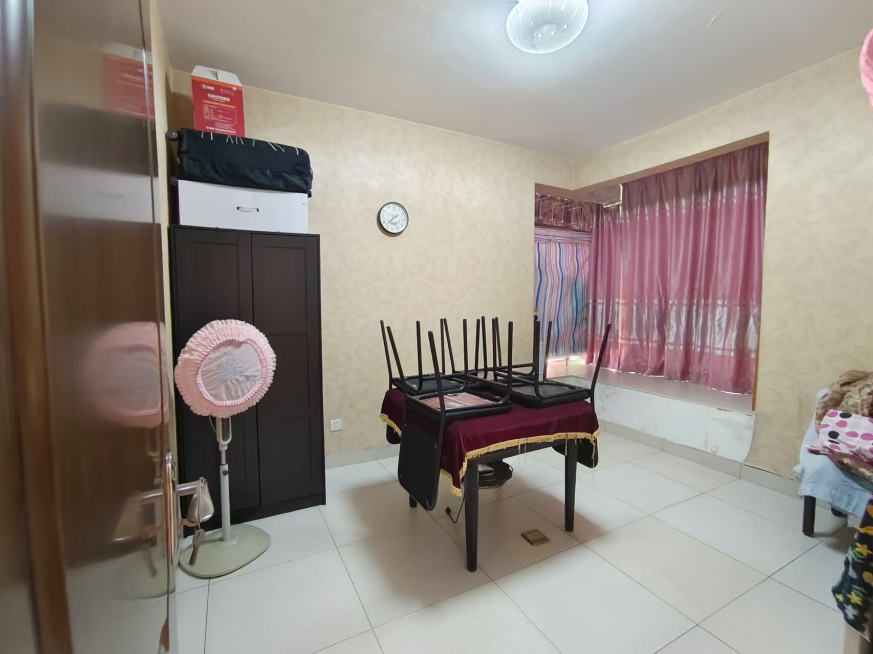 山水文园 3室2厅2卫 2000.0元/月 山水文园 3室2厅2卫 2000.0元/月室内图