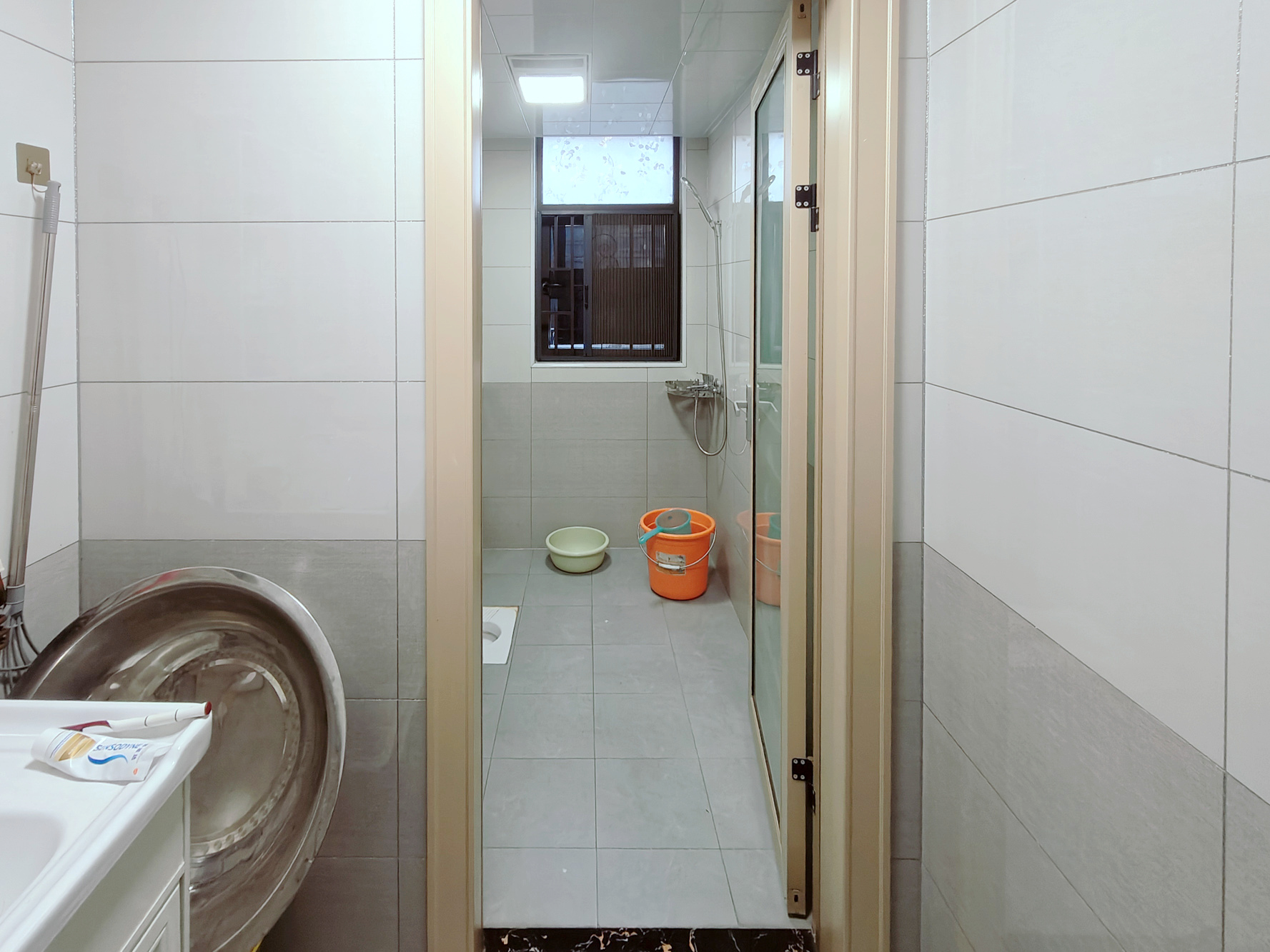 润和长郡(润和紫郡二三期) 4室2厅3卫 135.0万 润和长郡(润和紫郡二三期) 4室2厅3卫 135.0万卫生间