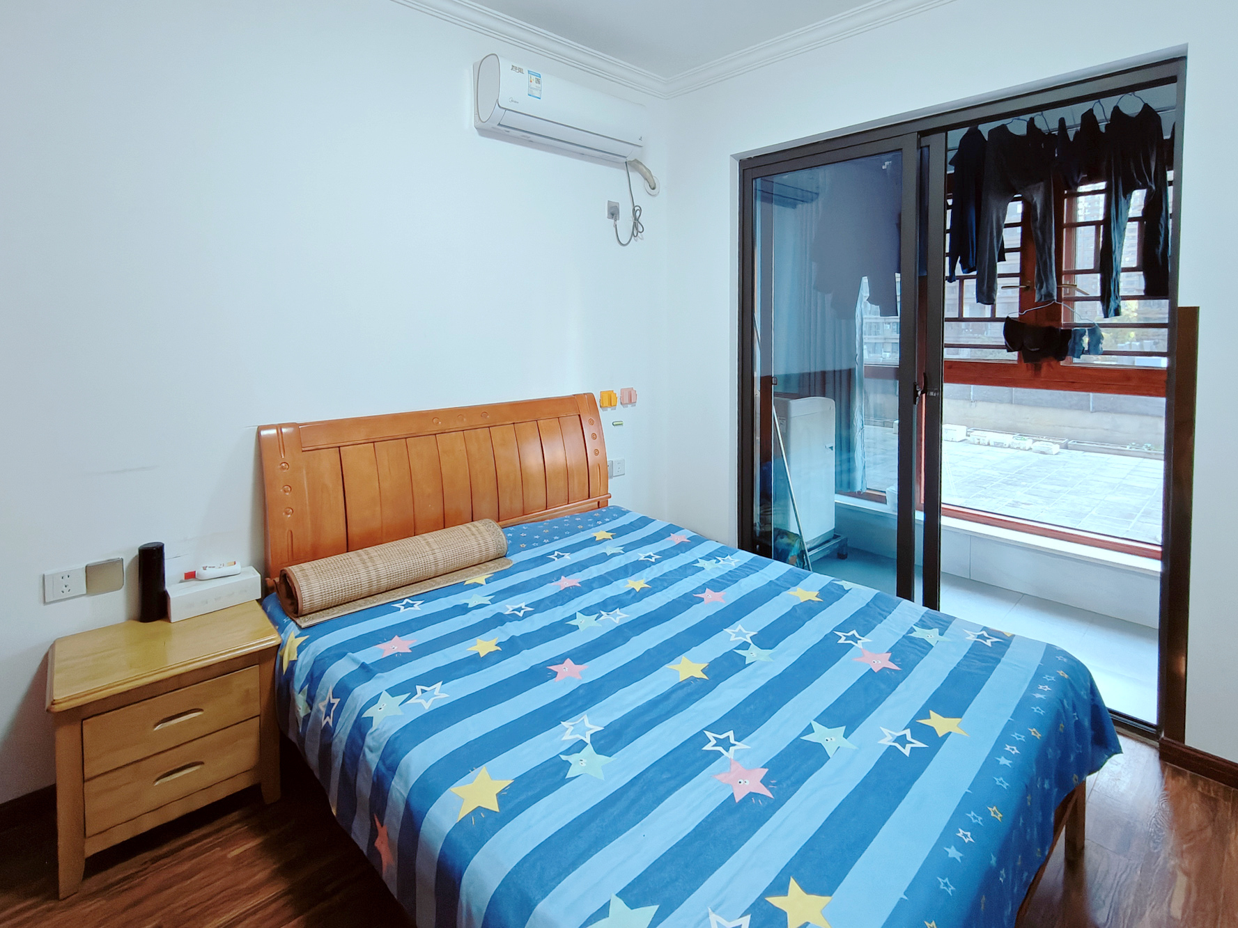 润和长郡(润和紫郡二三期) 4室2厅3卫 135.0万 润和长郡(润和紫郡二三期) 4室2厅3卫 135.0万卧室