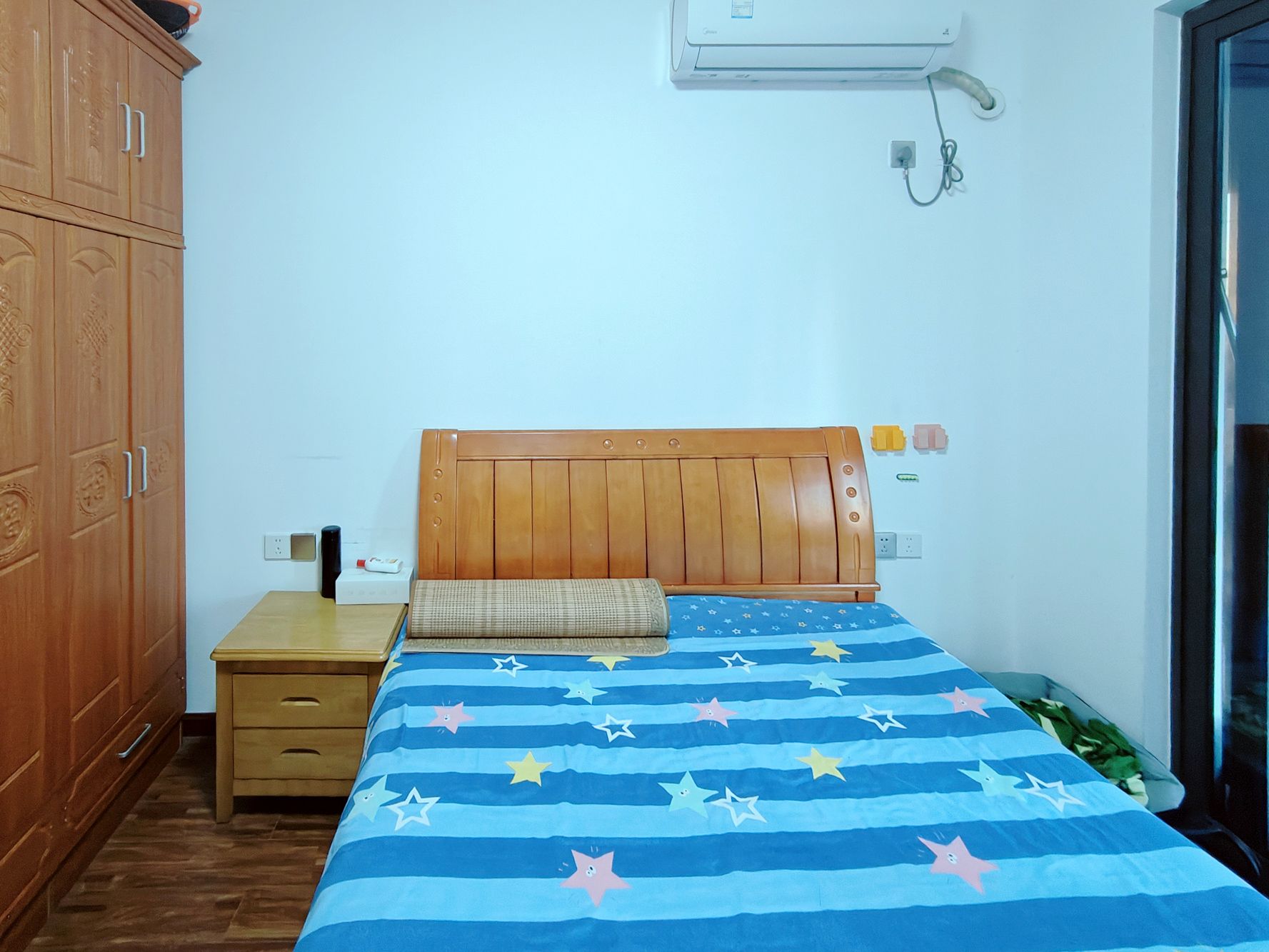 润和长郡(润和紫郡二三期) 4室2厅3卫 135.0万 润和长郡(润和紫郡二三期) 4室2厅3卫 135.0万卧室