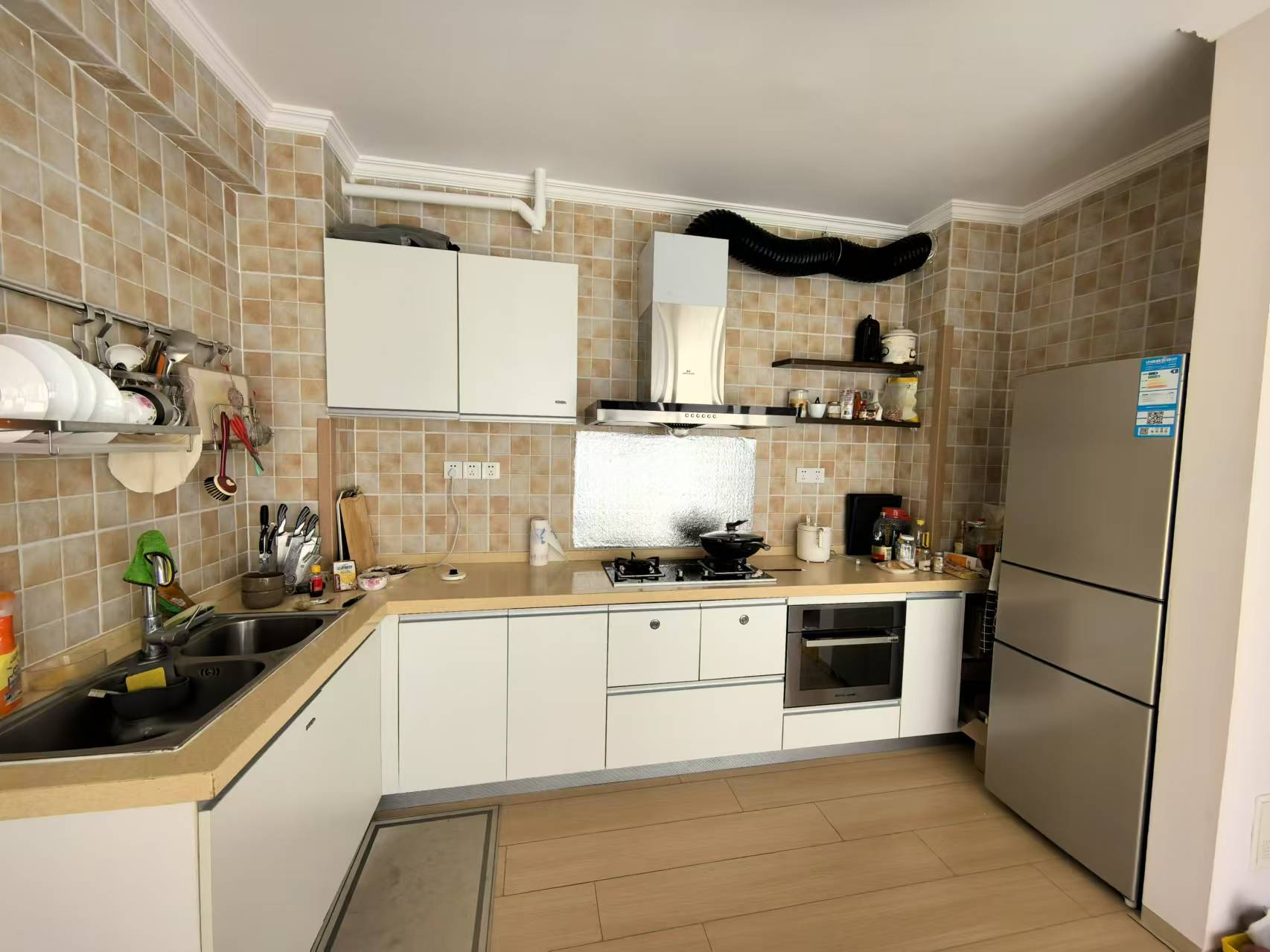 滨江景苑  2室2厅1卫    115.0万 滨江景苑  2室2厅1卫    115.0万室内图