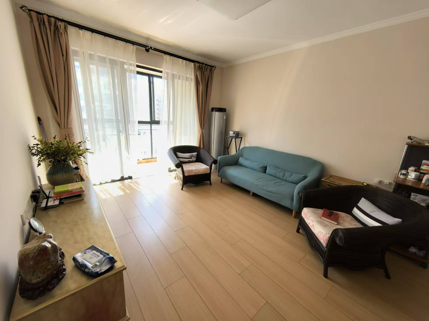 滨江景苑  2室2厅1卫    115.0万 滨江景苑  2室2厅1卫    115.0万室内图