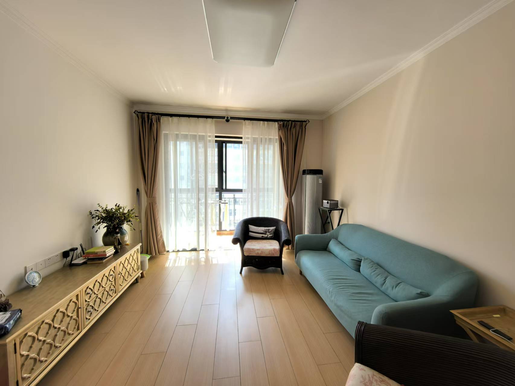 滨江景苑  2室2厅1卫    115.0万 滨江景苑  2室2厅1卫    115.0万室内图