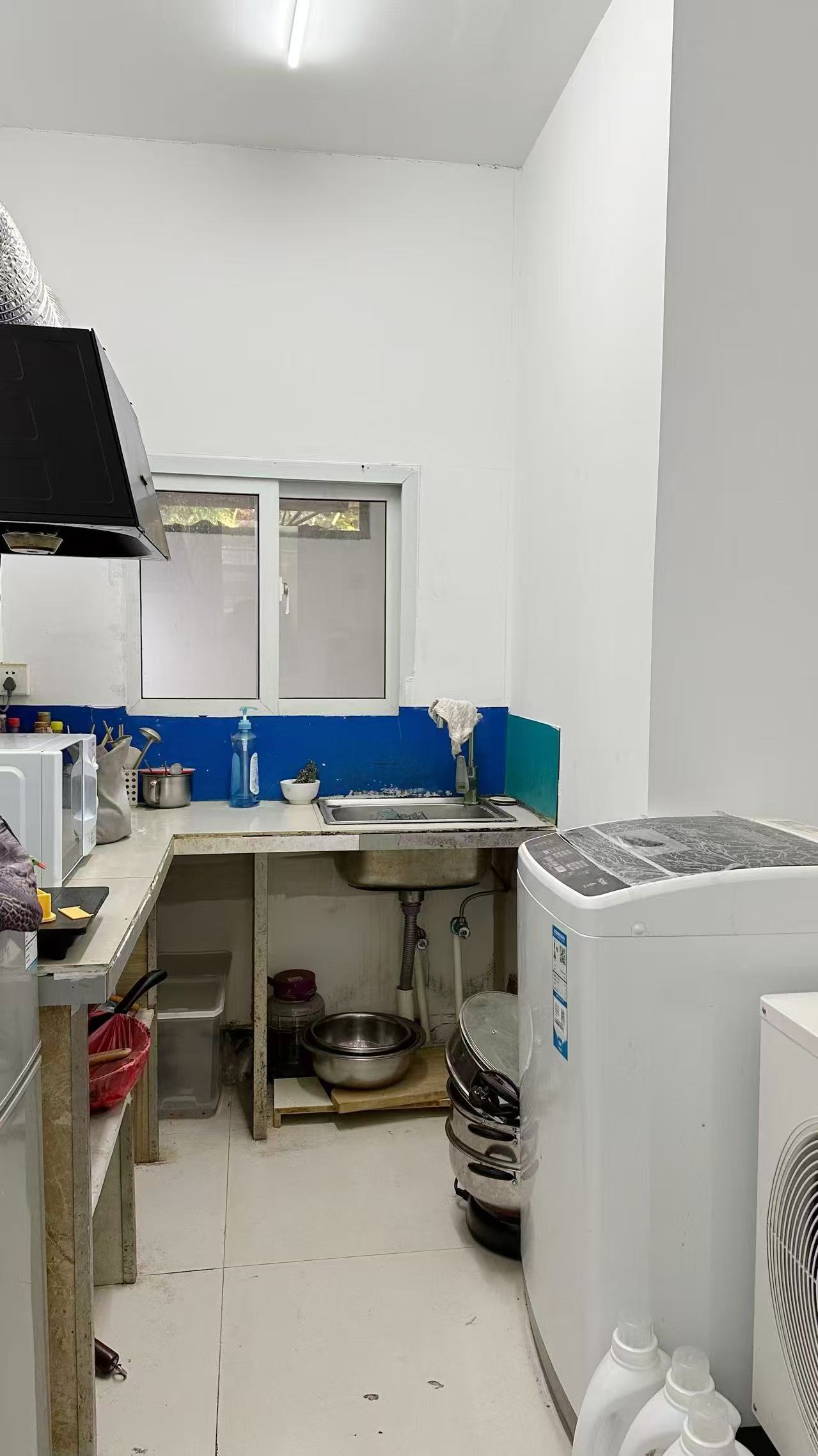 欧莱雅郡   100.0㎡      8200.0元/月室内图