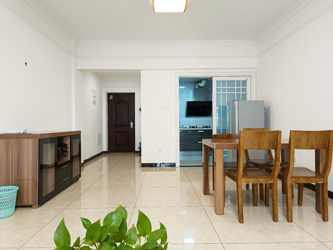 滨海幸福里 3室2厅2卫 300.0万 滨海幸福里 3室2厅2卫 300.0万室内图