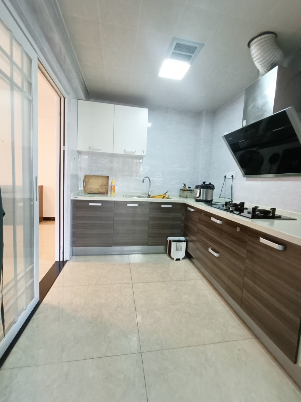 滨海幸福里 3室2厅2卫 300.0万 滨海幸福里 3室2厅2卫 300.0万室内图