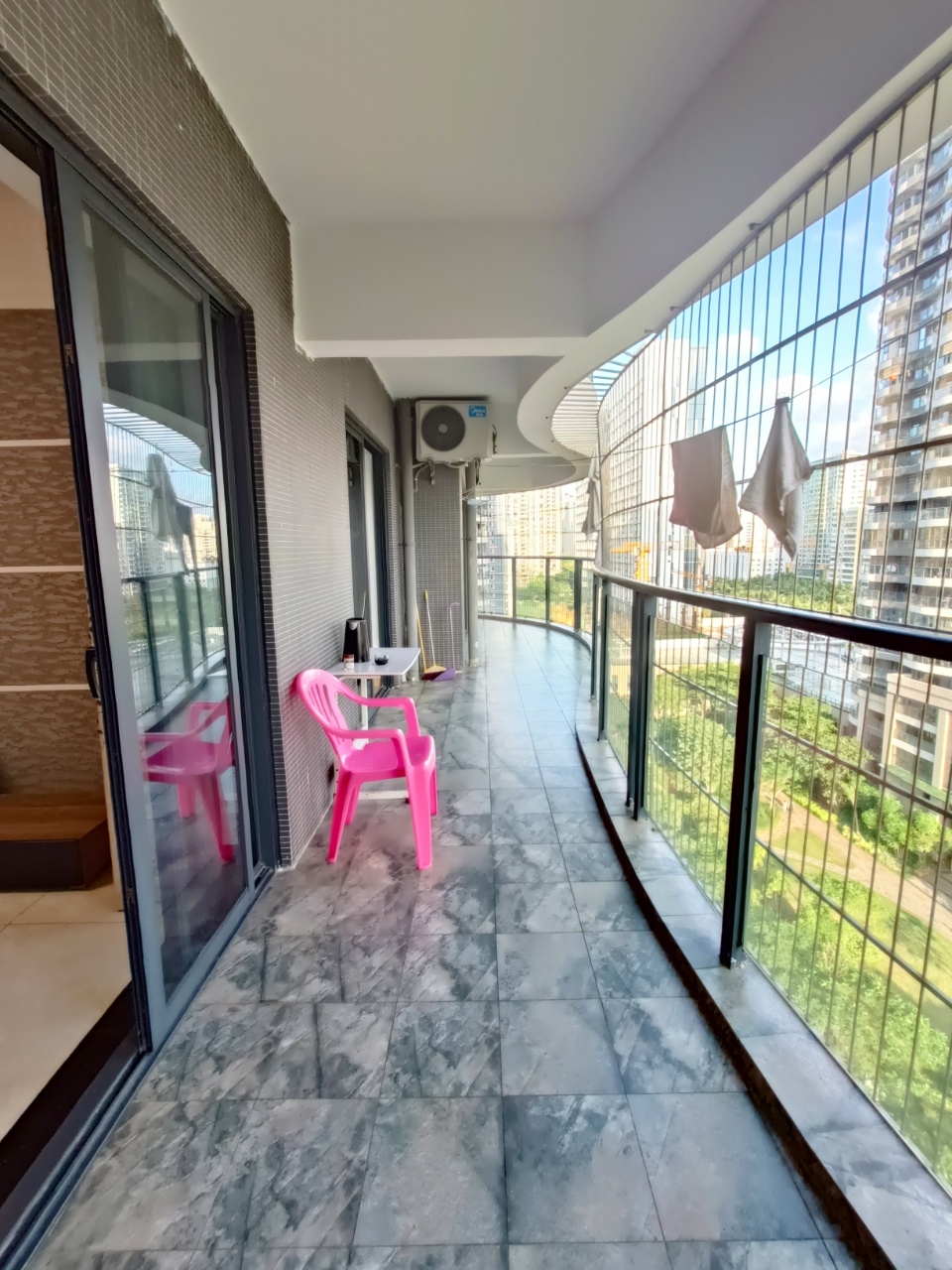 滨海幸福里 3室2厅2卫 300.0万 滨海幸福里 3室2厅2卫 300.0万室内图